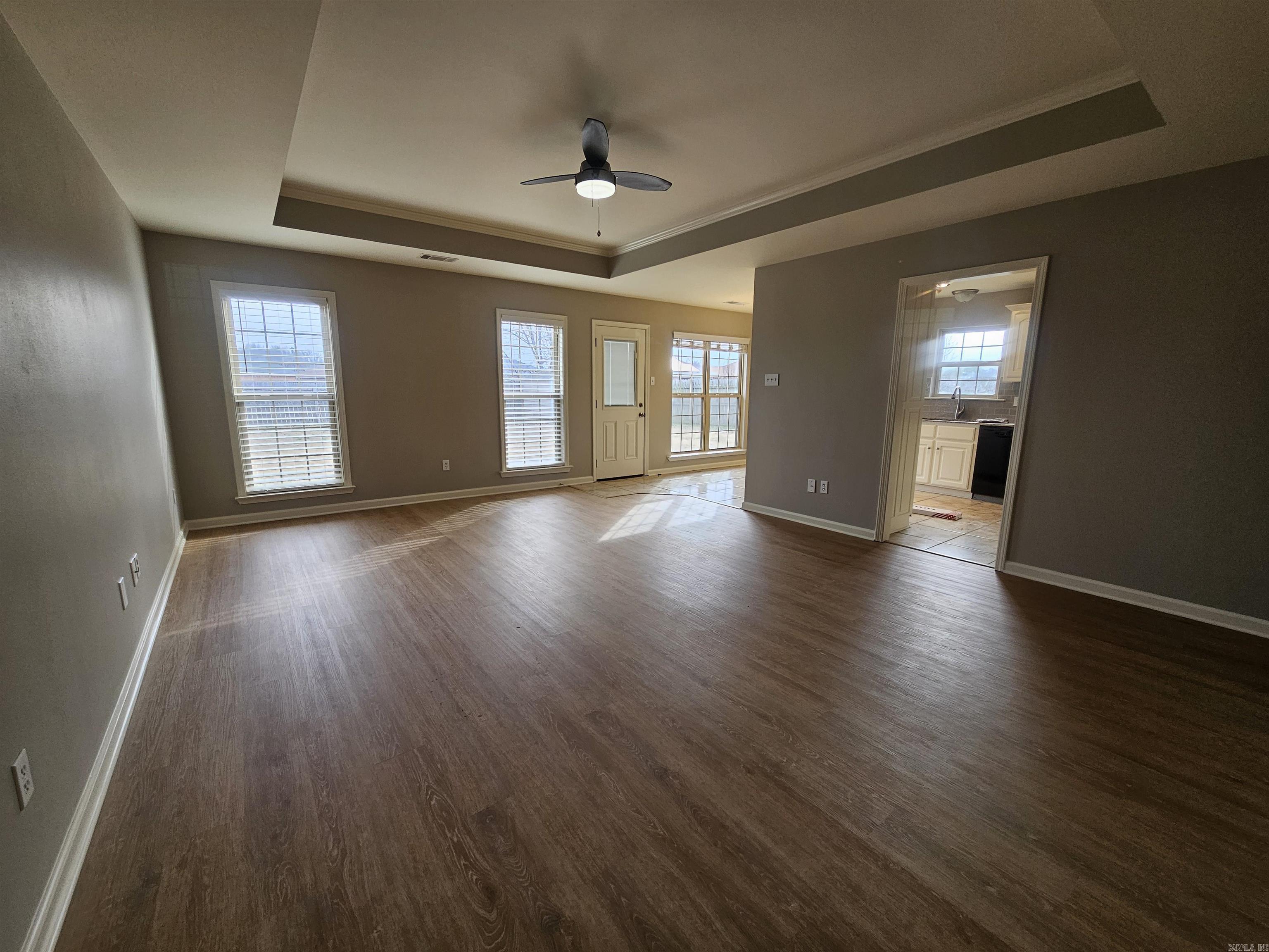 ORCHARD HOLLOW ESTATES - Residential