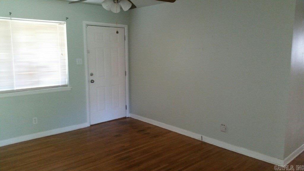 Ellis Acres - Residential Lease