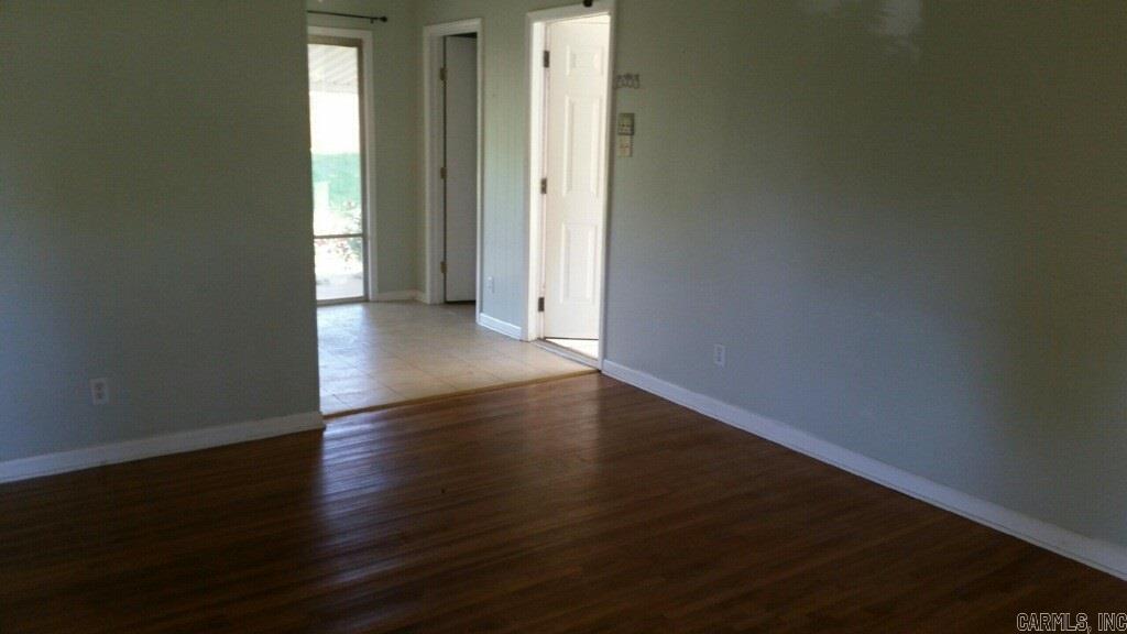 Ellis Acres - Residential Lease