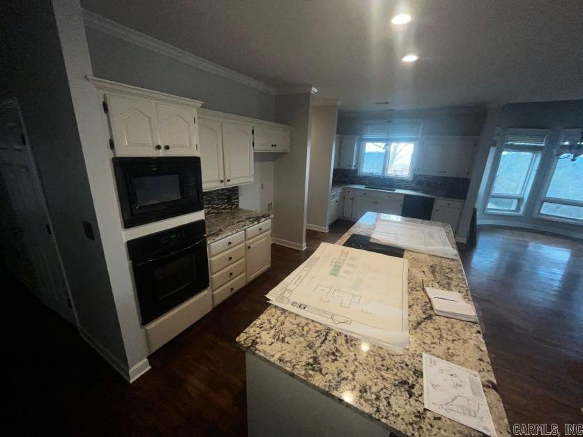 HAWKS' TOP OF NOB HILL - Residential