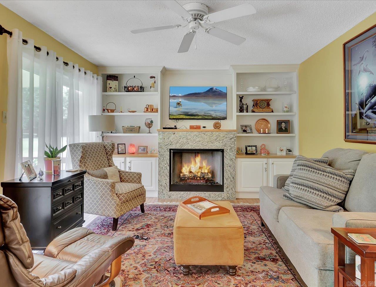 DIAMONDHEAD - Residential