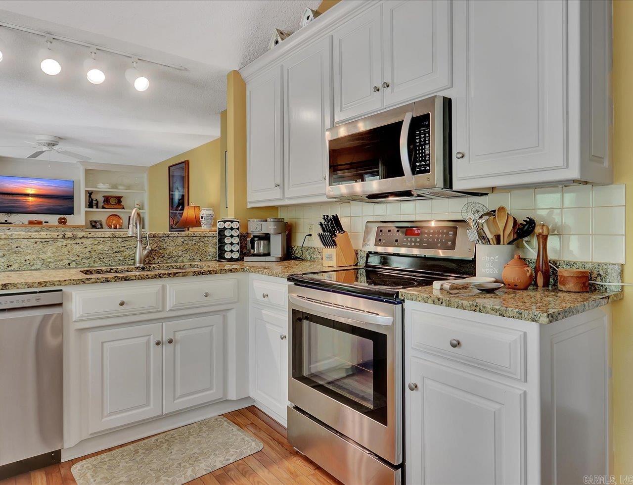 DIAMONDHEAD - Residential