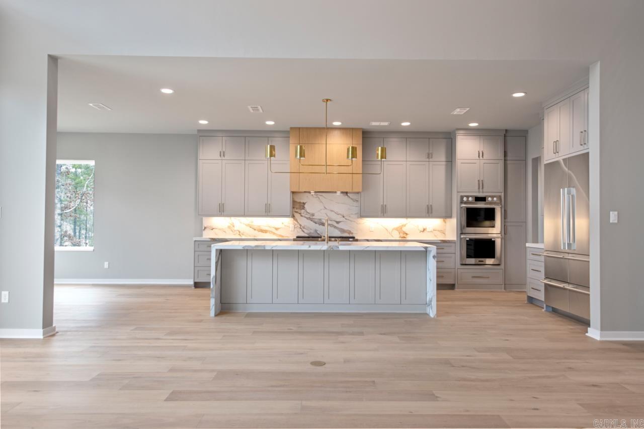 CHENAL VALLEY ABINGTON COURT - Residential