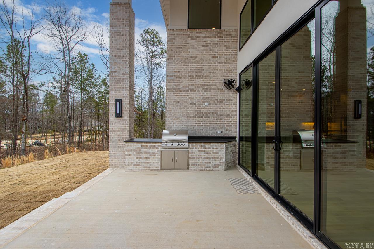 CHENAL VALLEY ABINGTON COURT - Residential