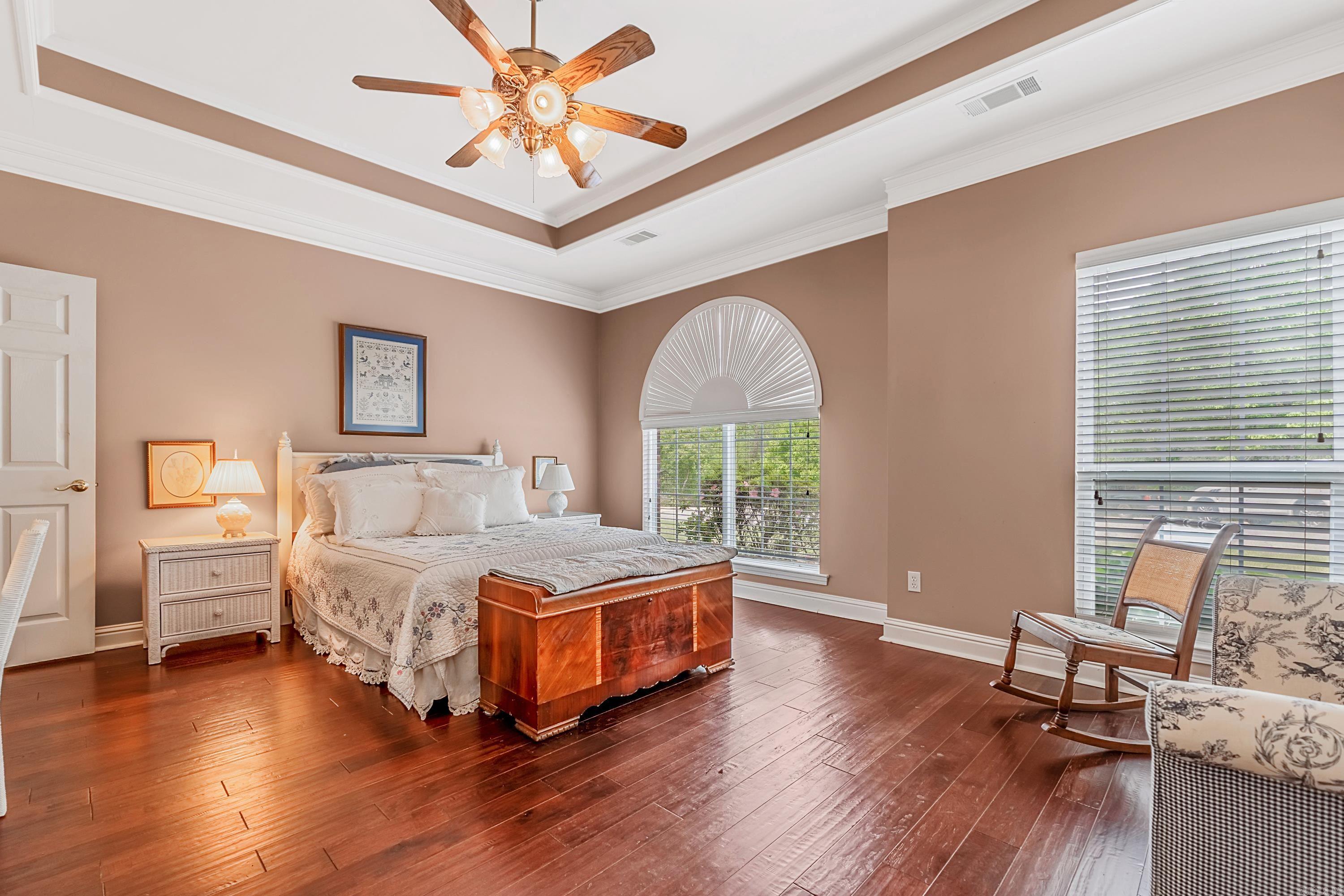 RIVER OAKS POINTE - Residential