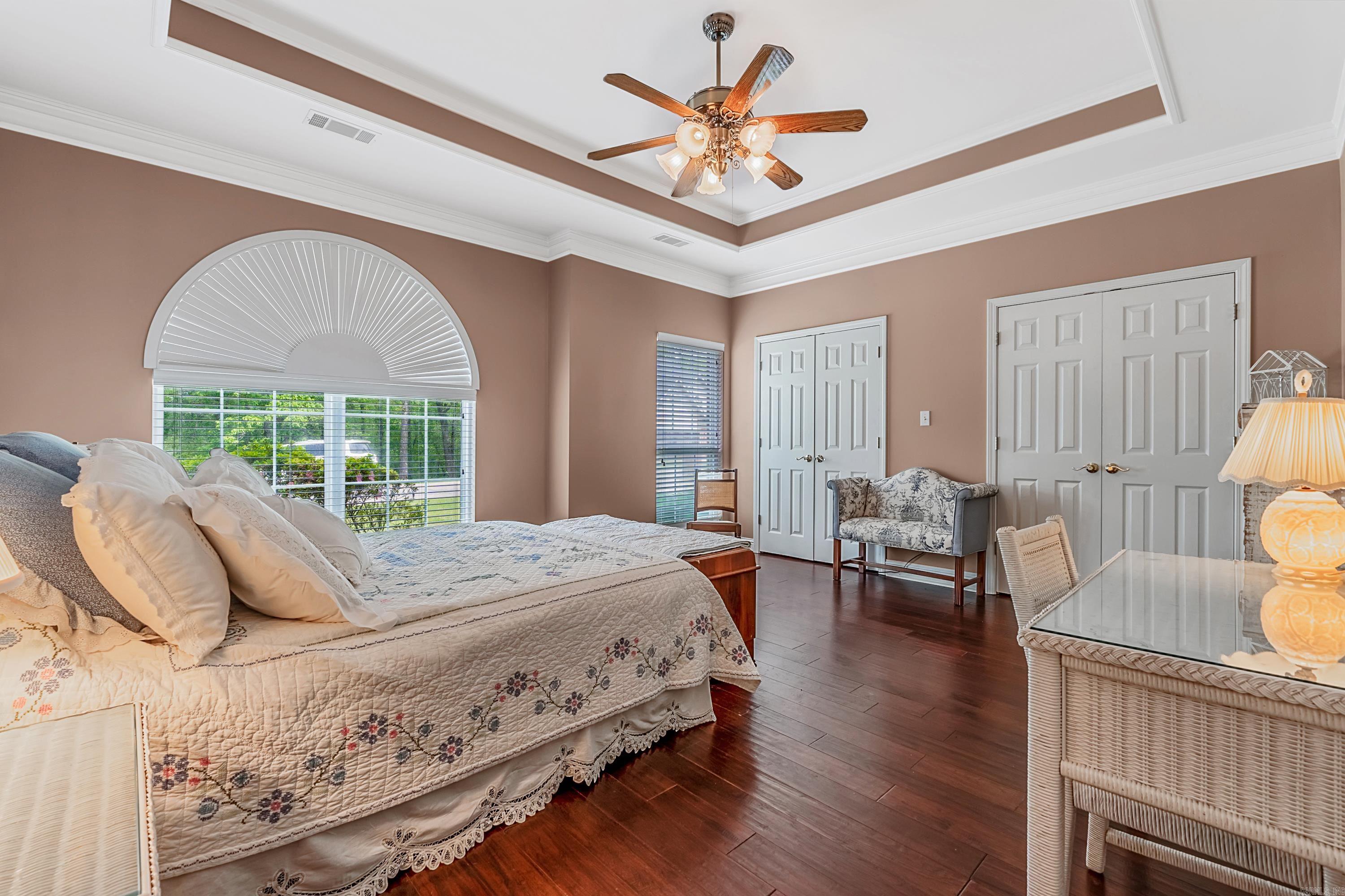 RIVER OAKS POINTE - Residential