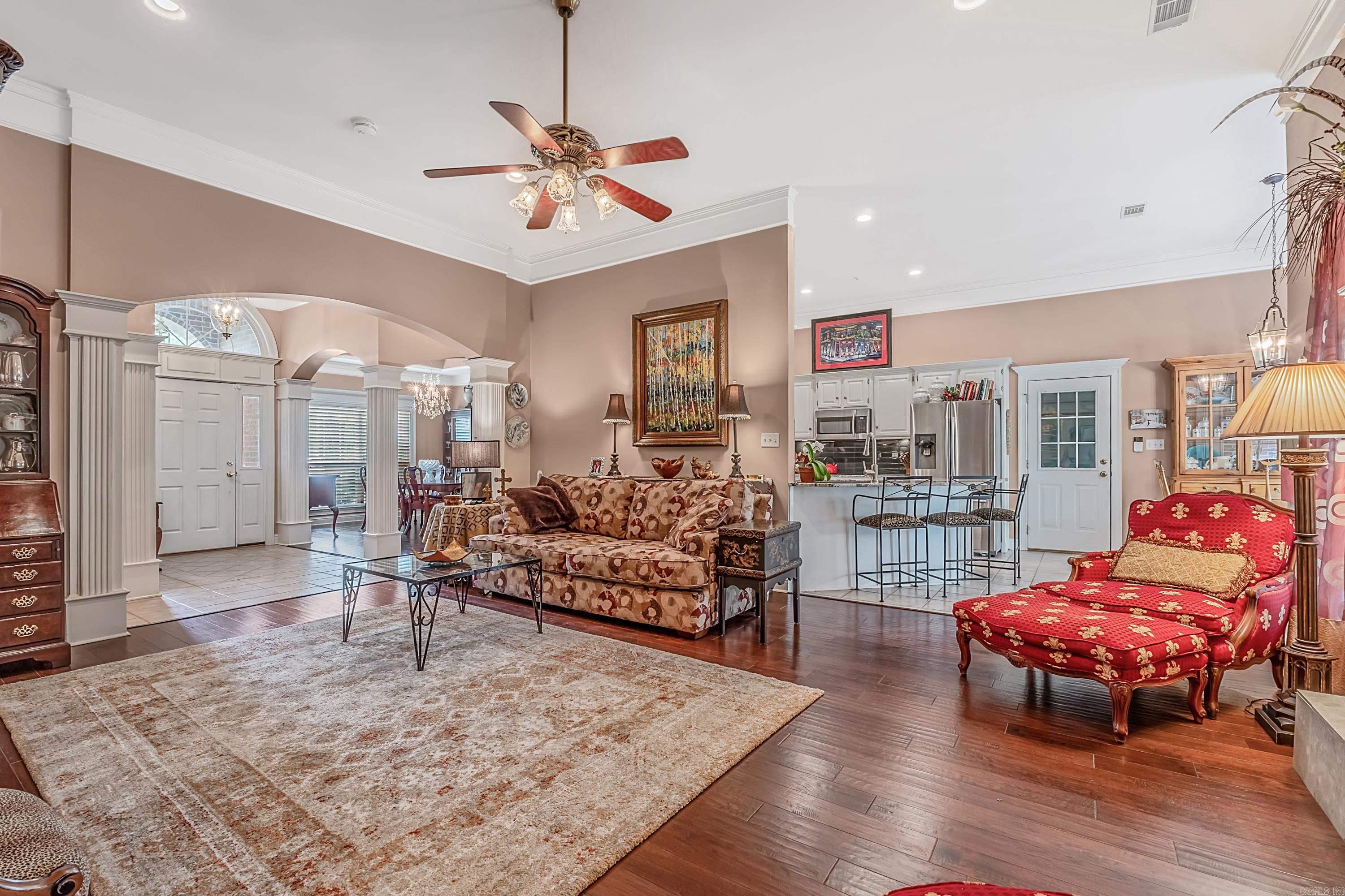 RIVER OAKS POINTE - Residential