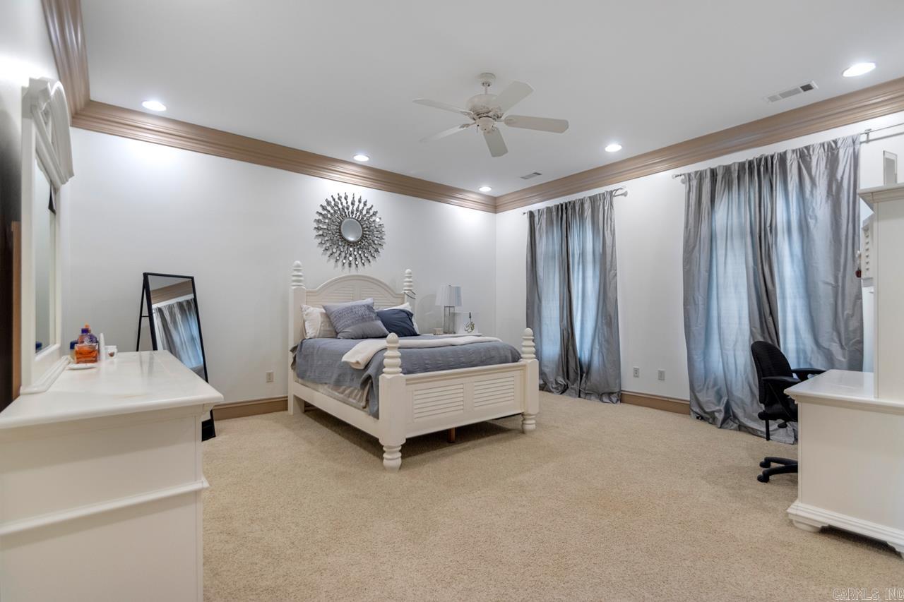 VALLEY FALLS ESTATES - Residential