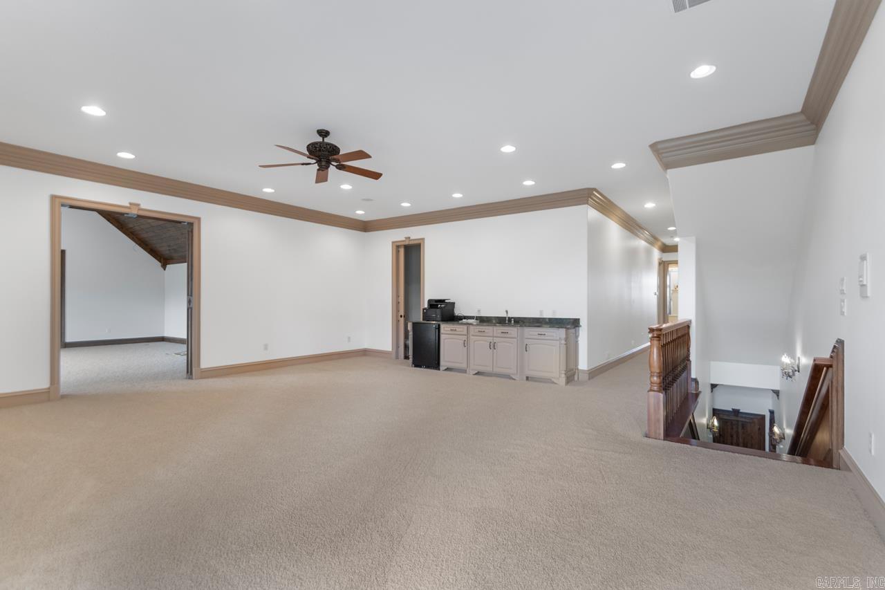 VALLEY FALLS ESTATES - Residential