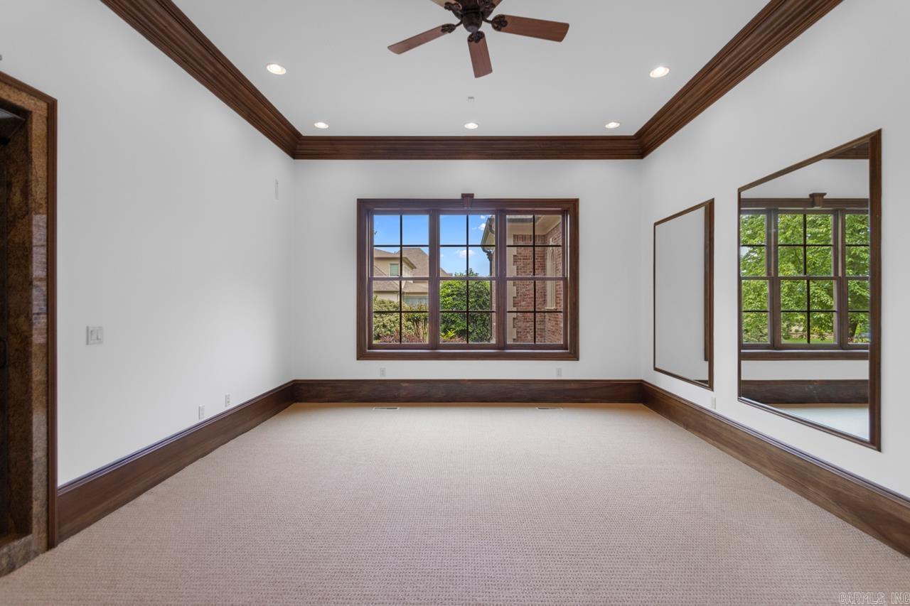 VALLEY FALLS ESTATES - Residential