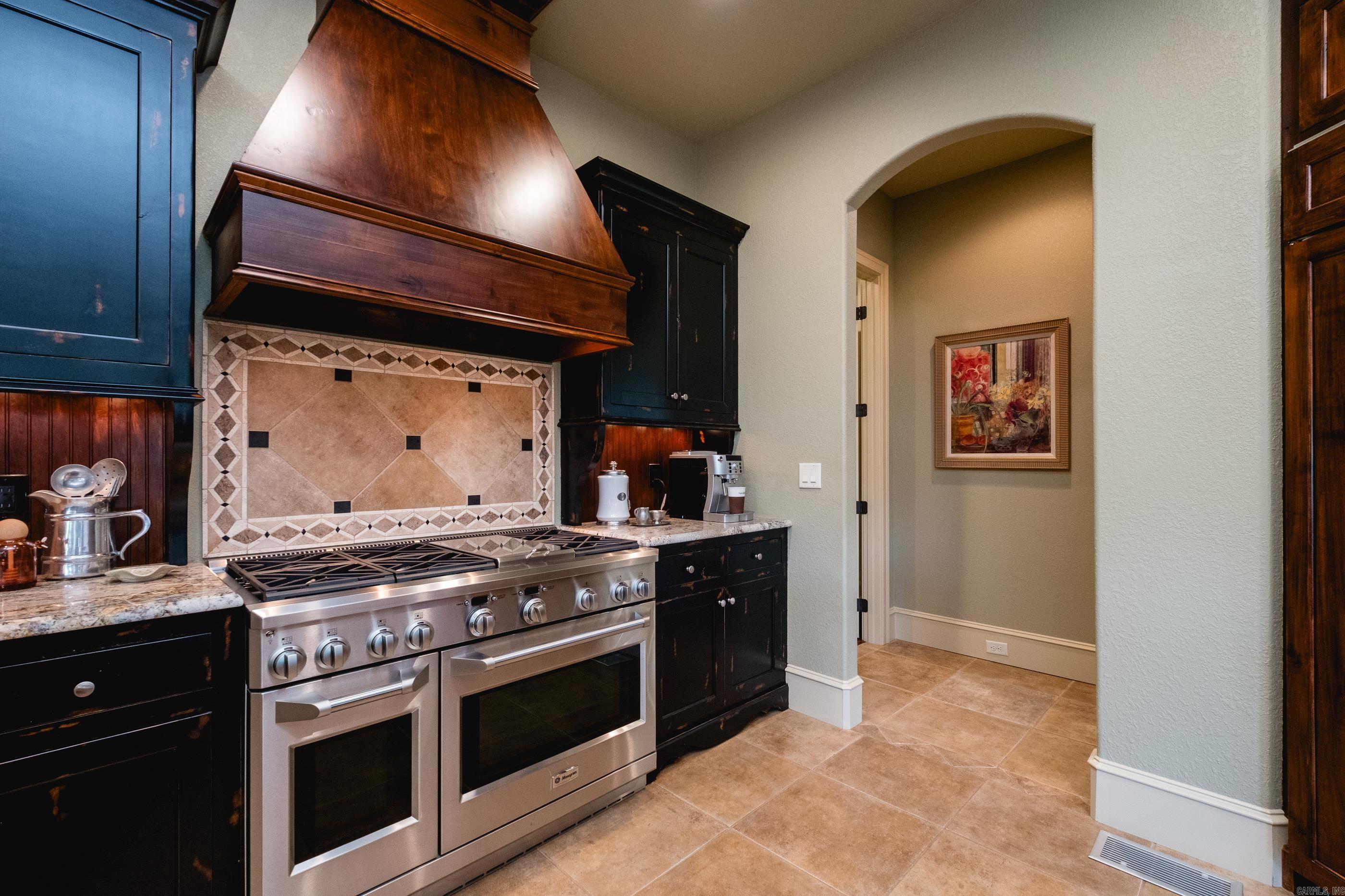 HICKORY POINTE ADDN - Residential