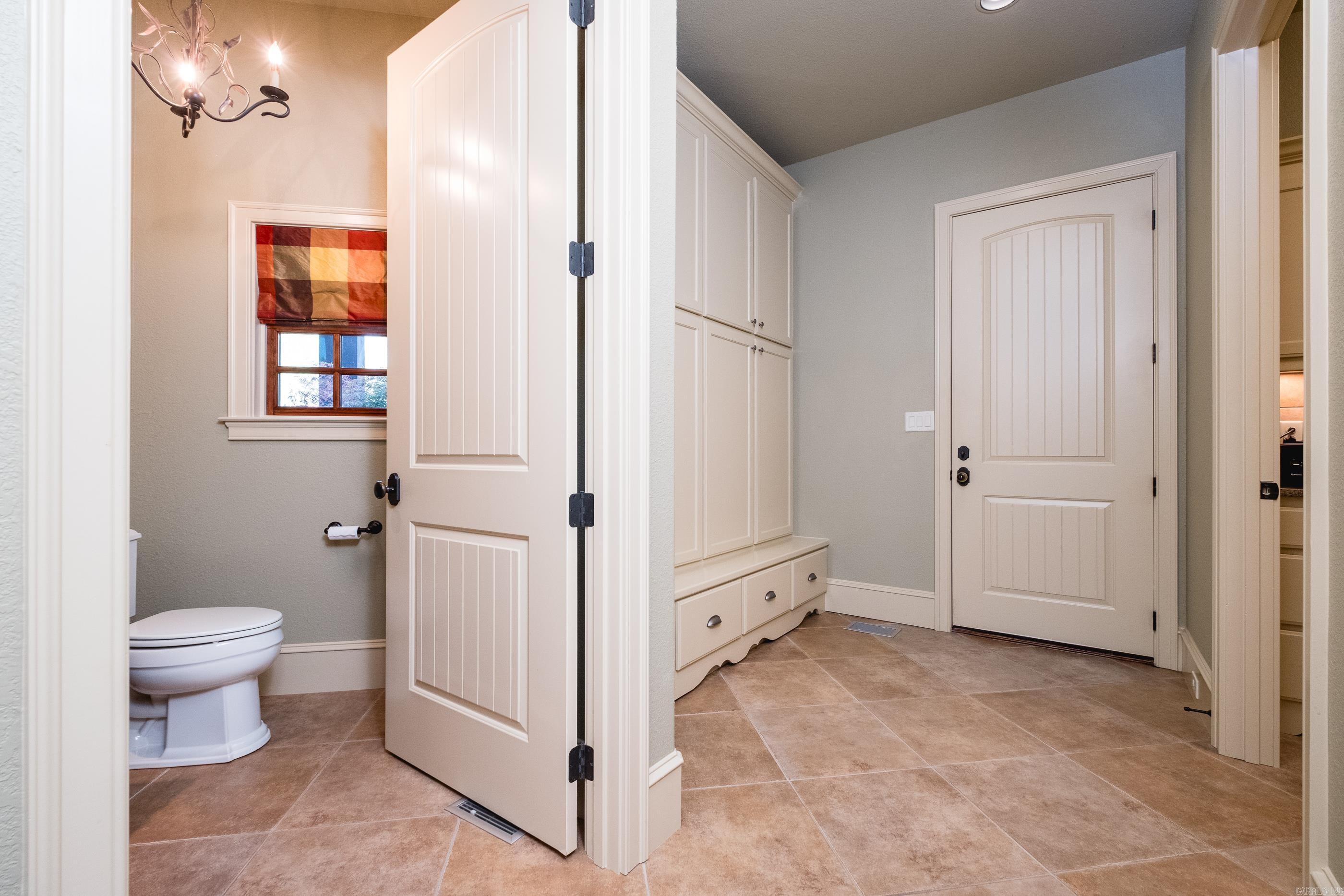 HICKORY POINTE ADDN - Residential