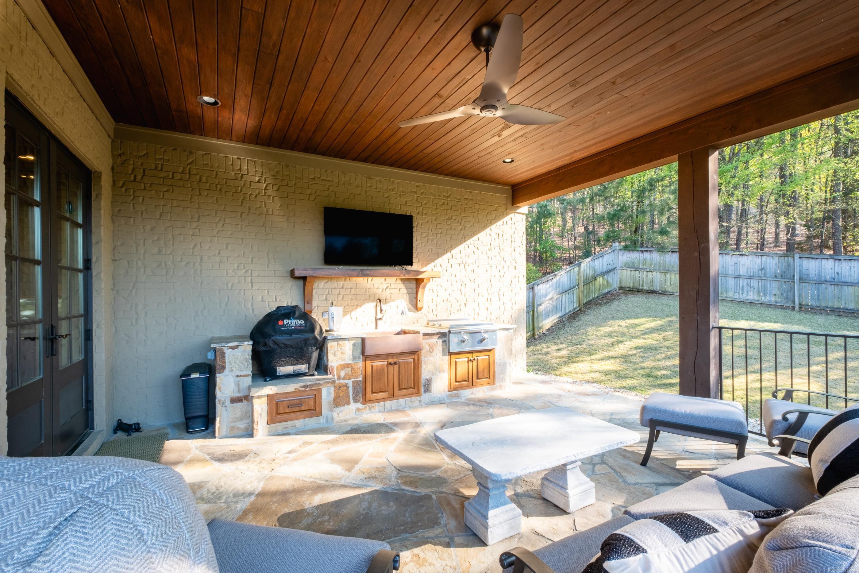 HICKORY POINTE ADDN - Residential