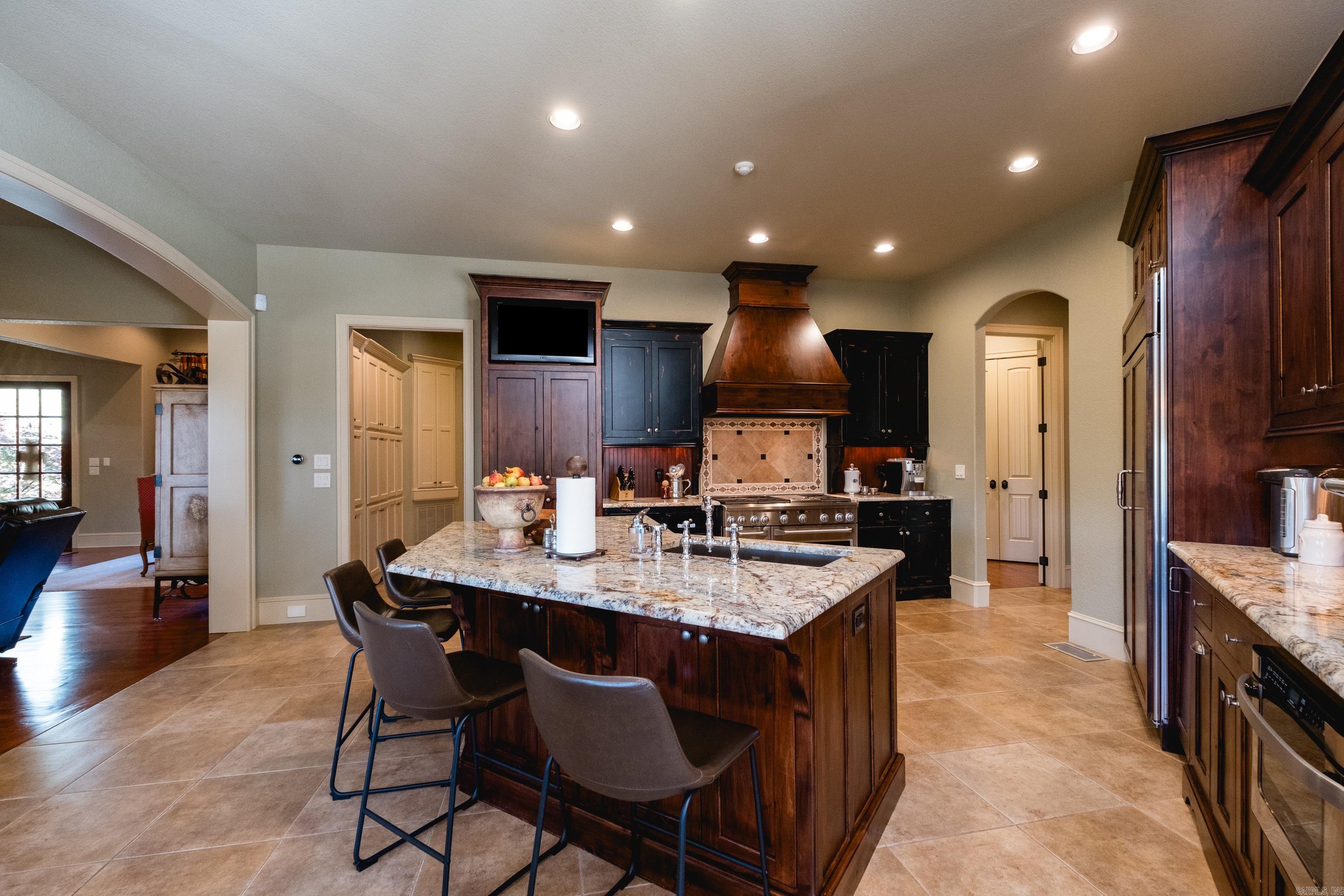 HICKORY POINTE ADDN - Residential