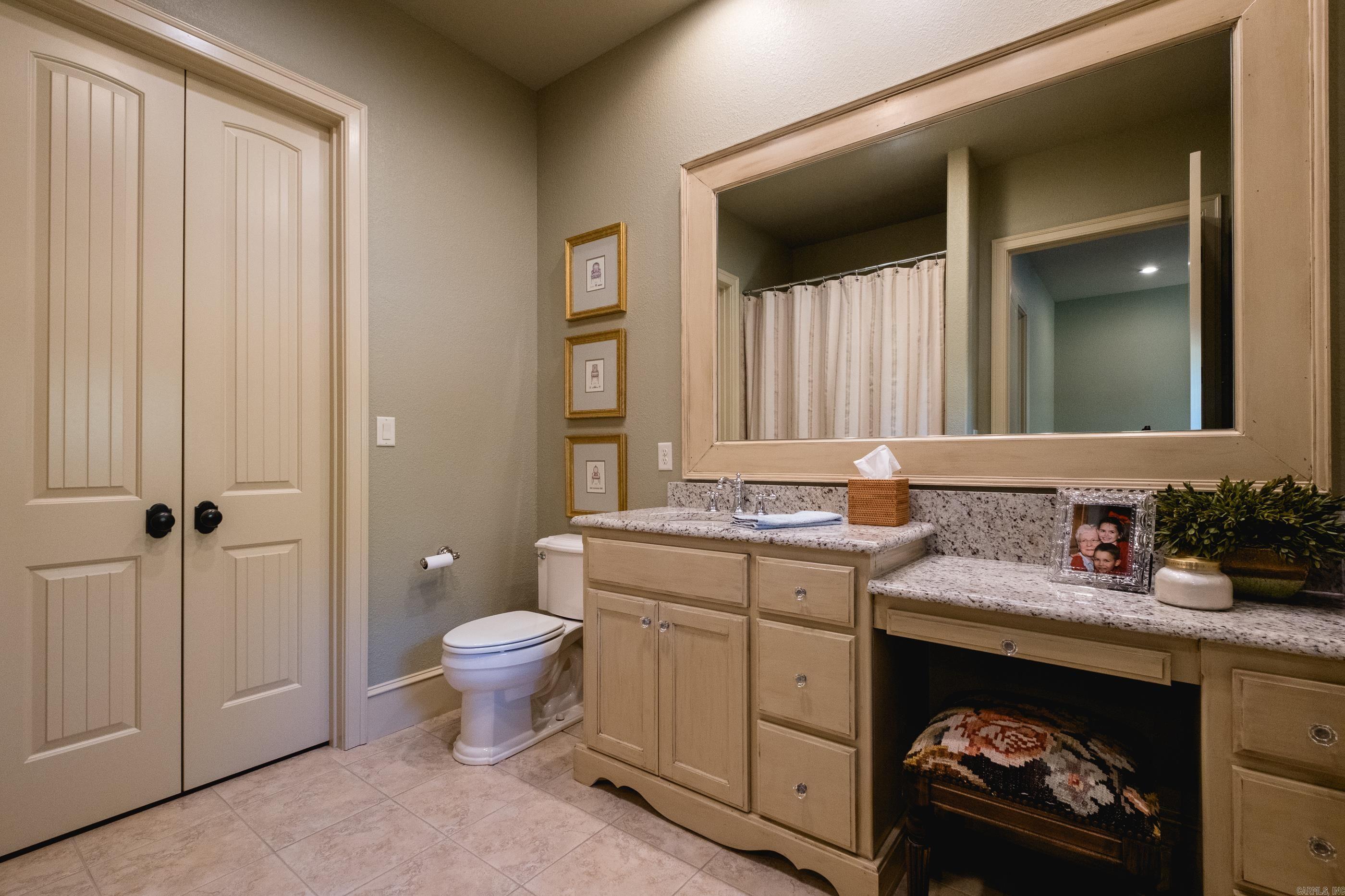 HICKORY POINTE ADDN - Residential