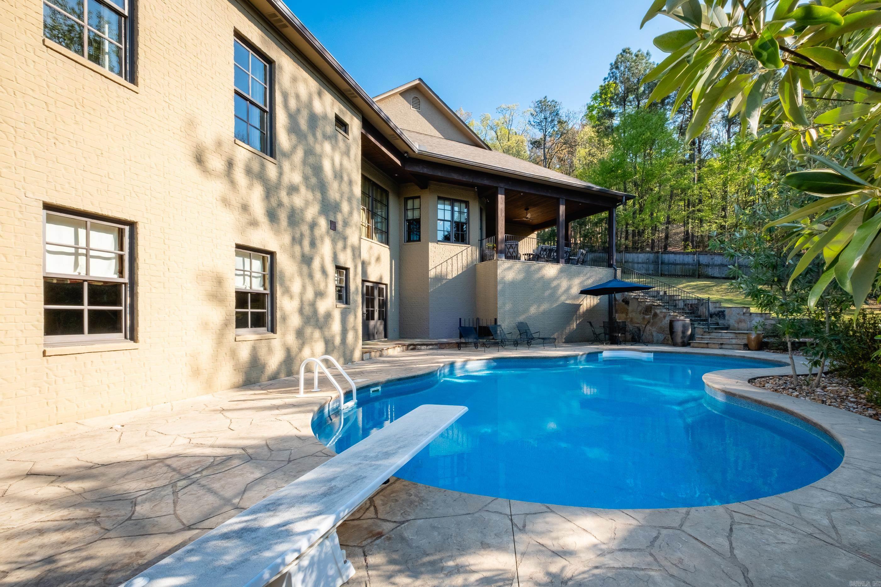 HICKORY POINTE ADDN - Residential