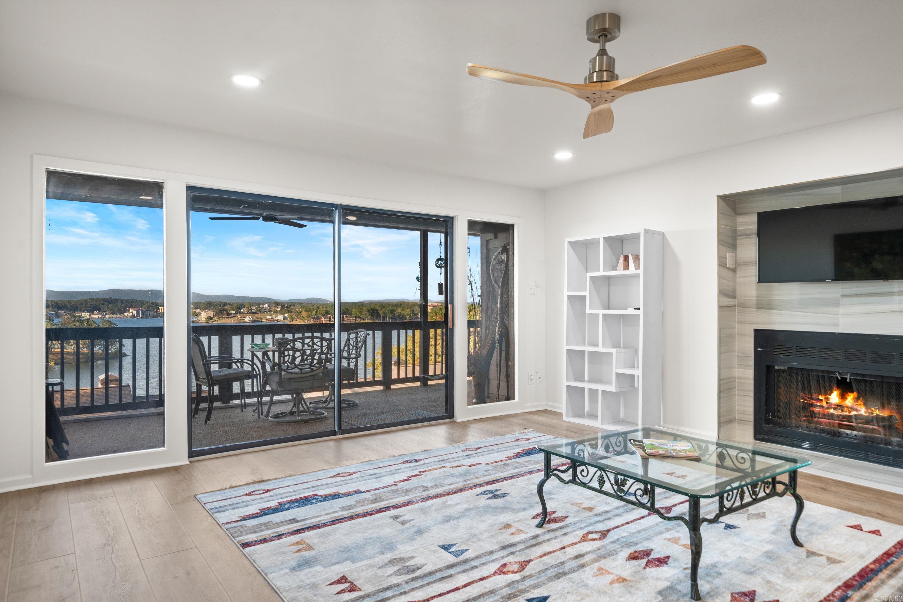 SOUTH SHORE HPR - Residential