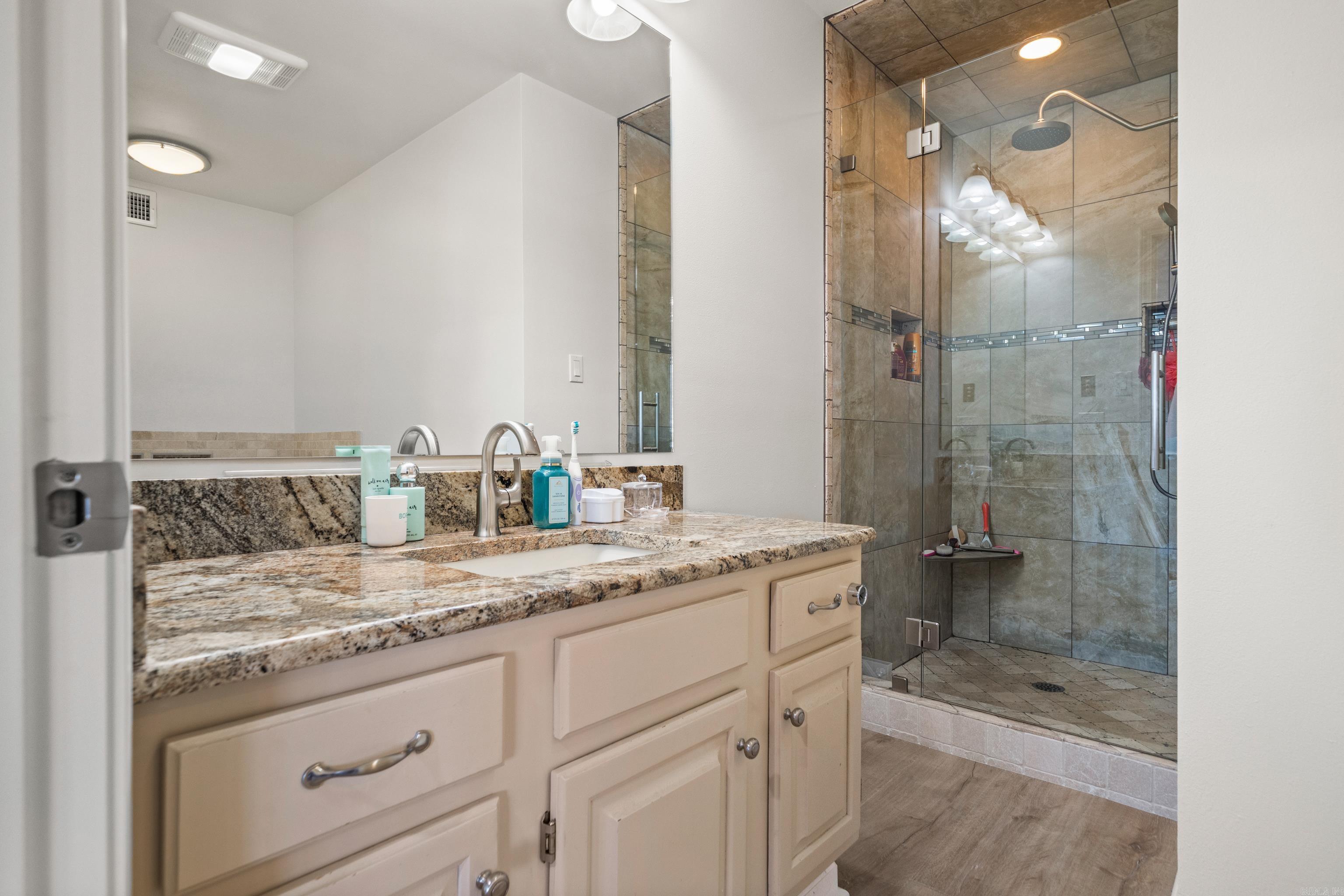 SOUTH SHORE HPR - Residential