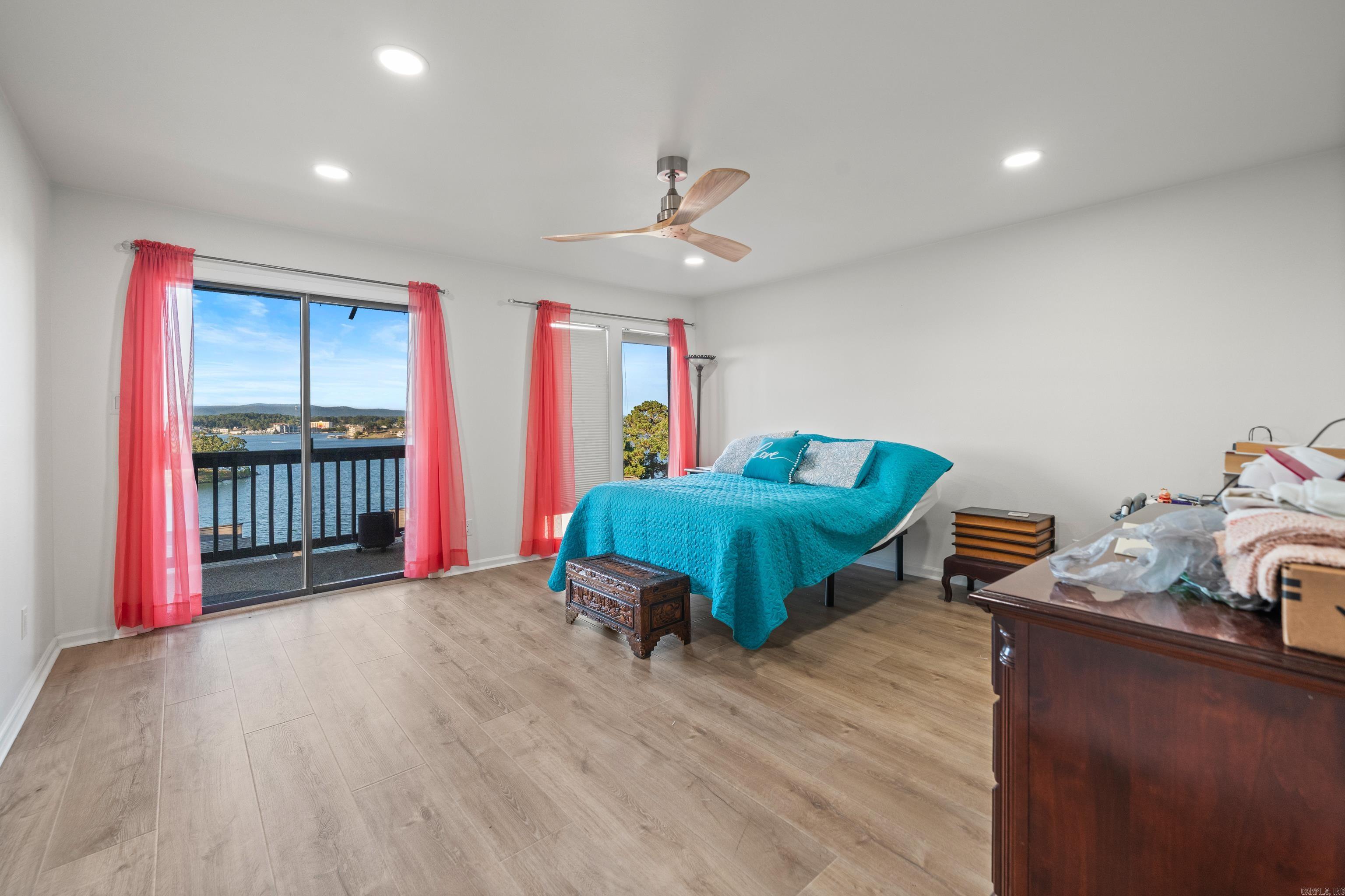 SOUTH SHORE HPR - Residential