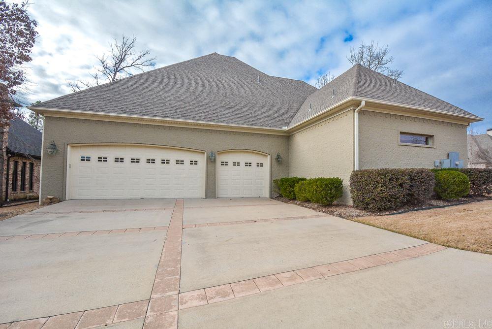 CHENAL VALLEY HALLEN COURT - Residential