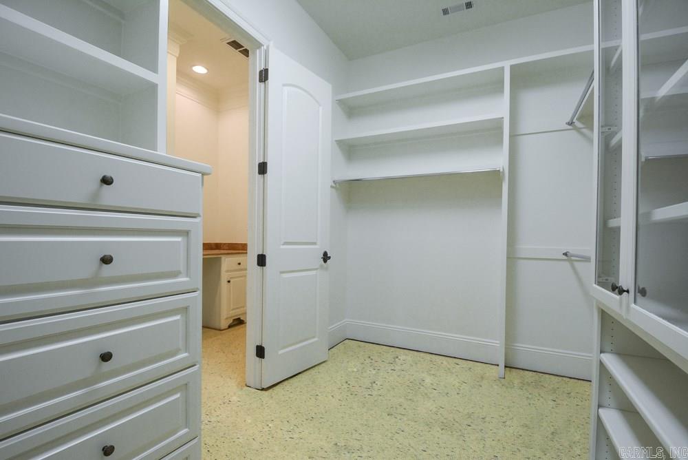 CHENAL VALLEY HALLEN COURT - Residential