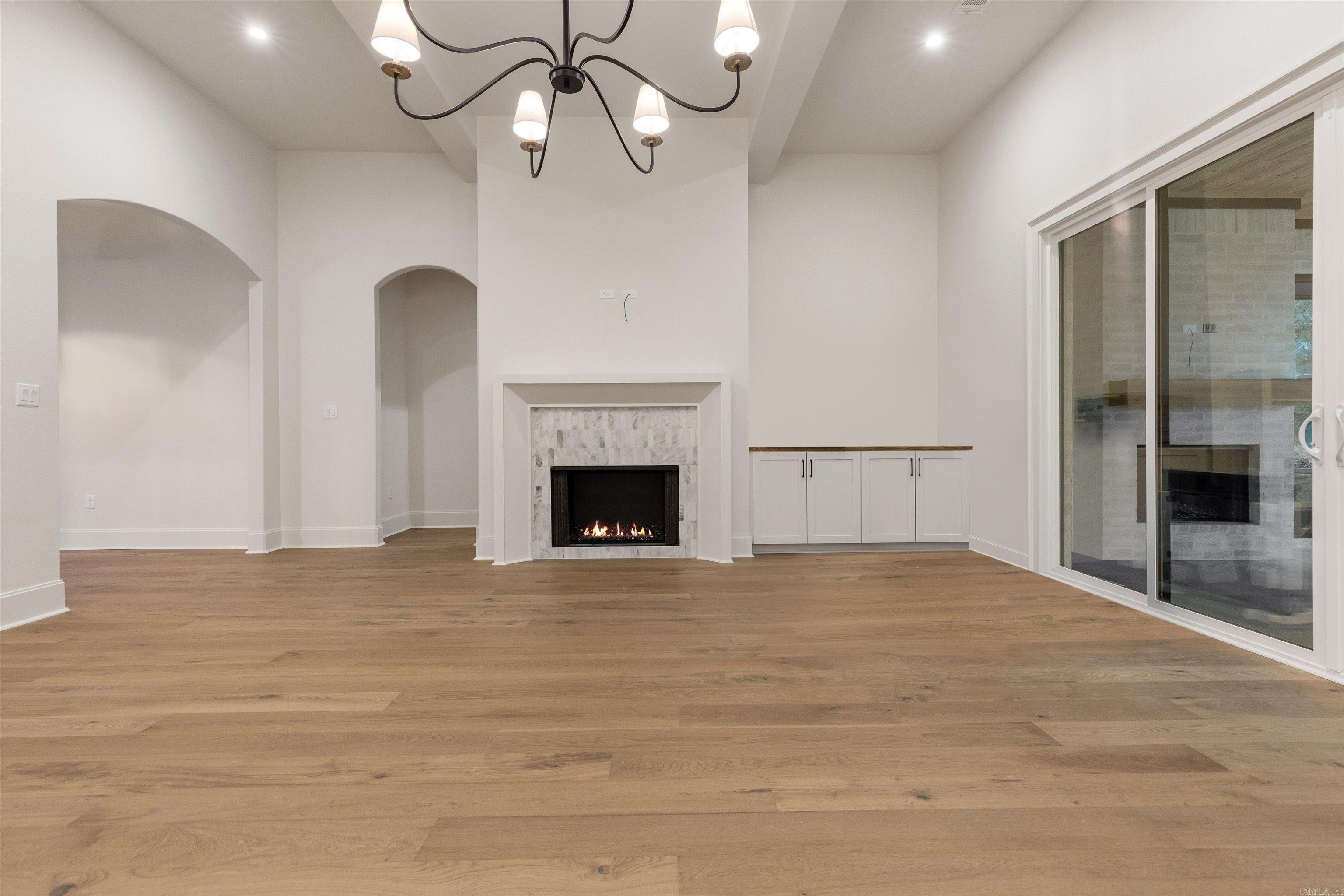 BEAR DEN ESTATES - Residential