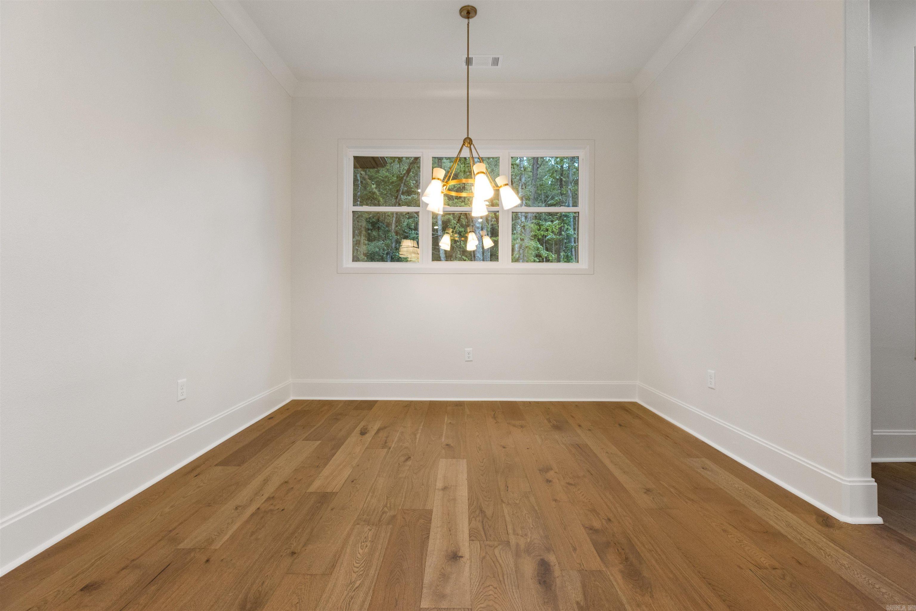 BEAR DEN ESTATES - Residential