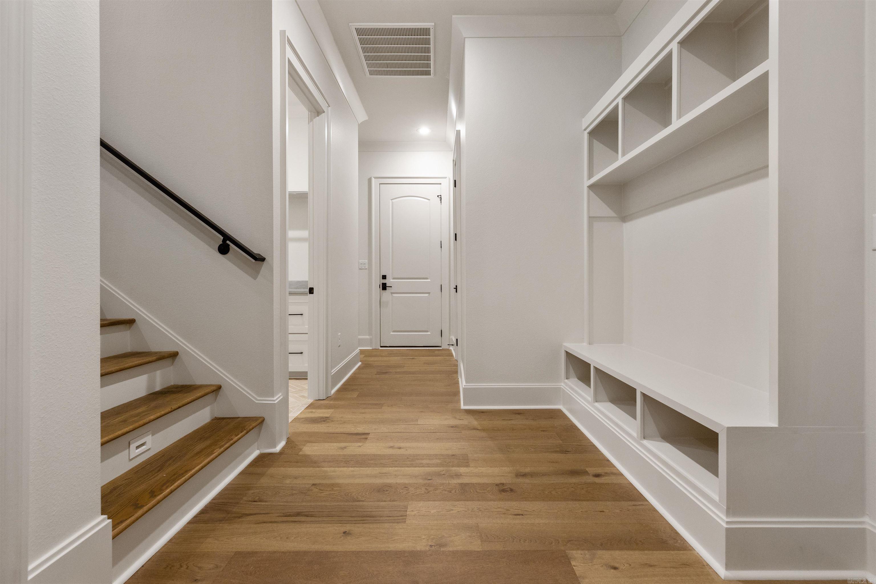 BEAR DEN ESTATES - Residential