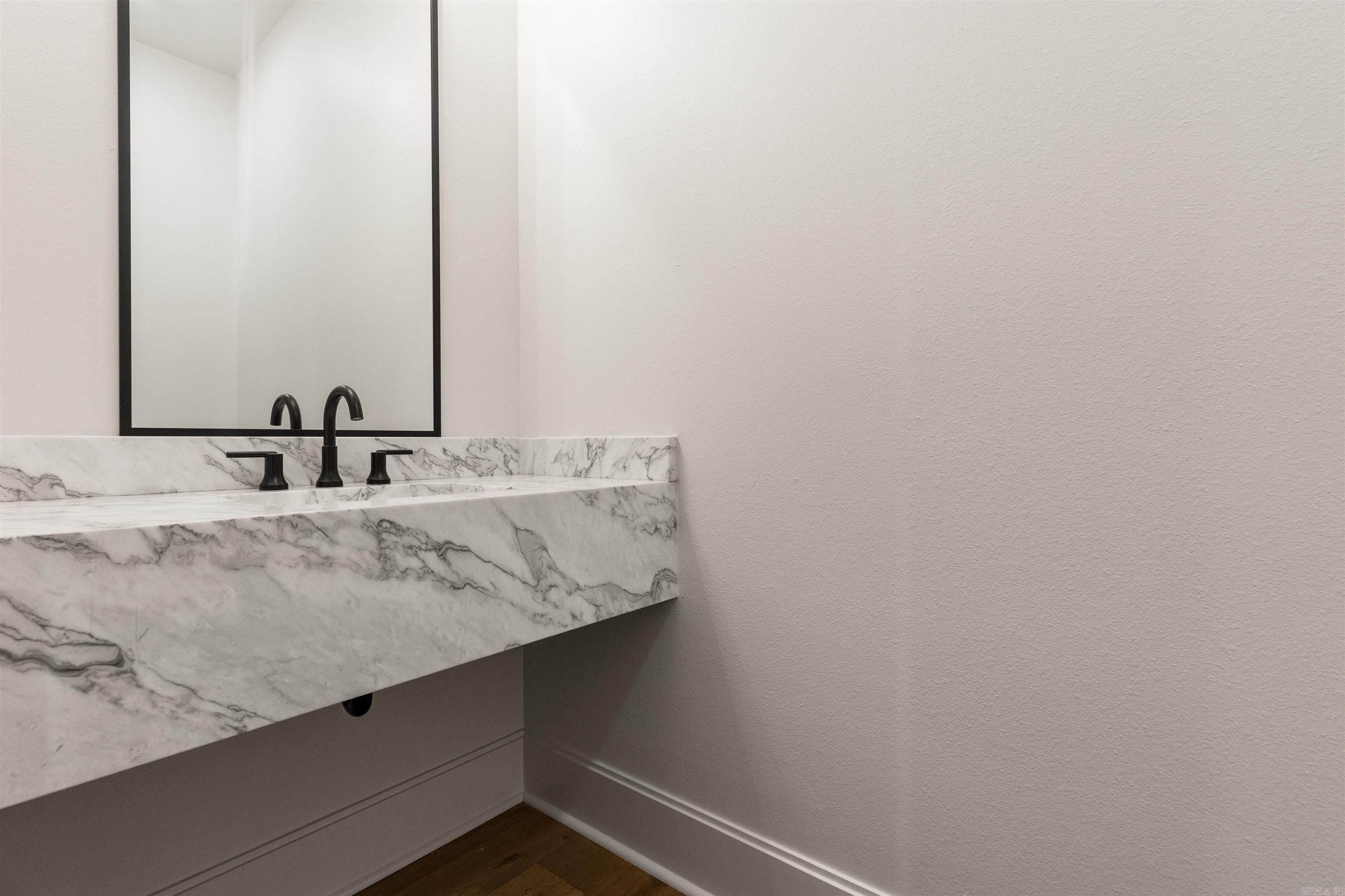 BEAR DEN ESTATES - Residential