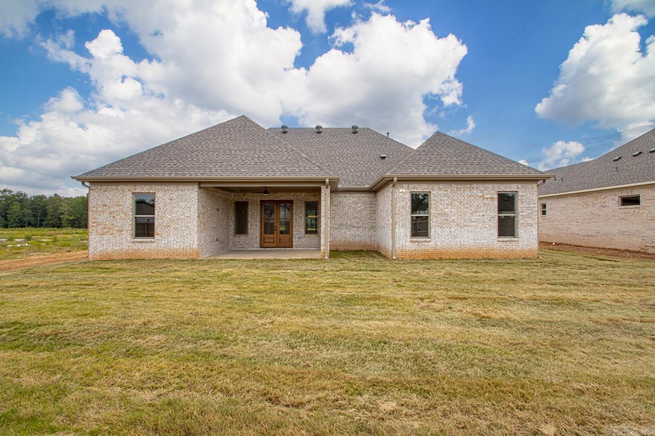 COUNTRY CLUB OF AR-QUARTERS ADDN - Residential
