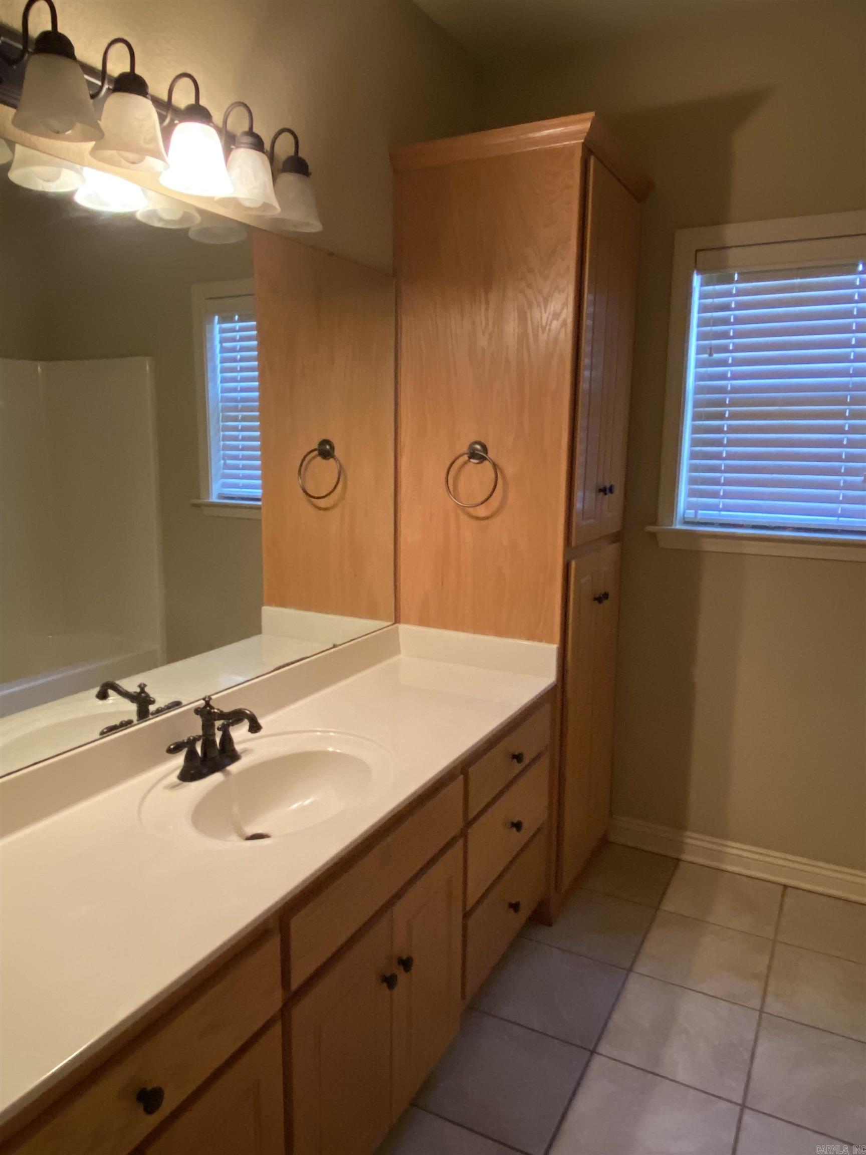 MAPLE WOOD - Residential