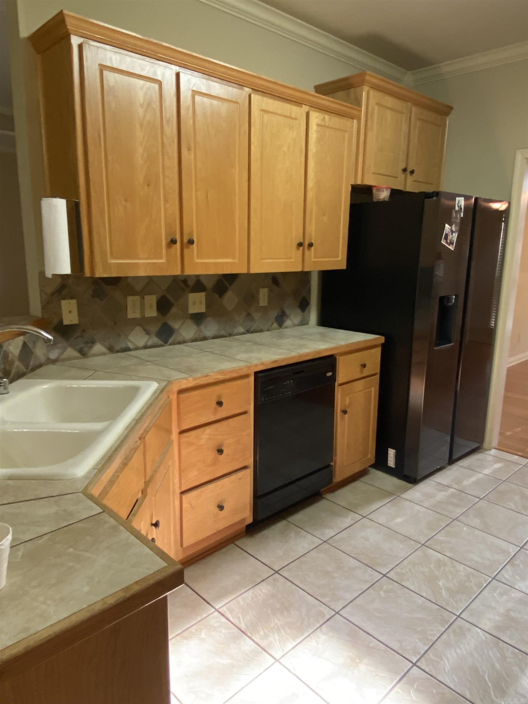 MAPLE WOOD - Residential