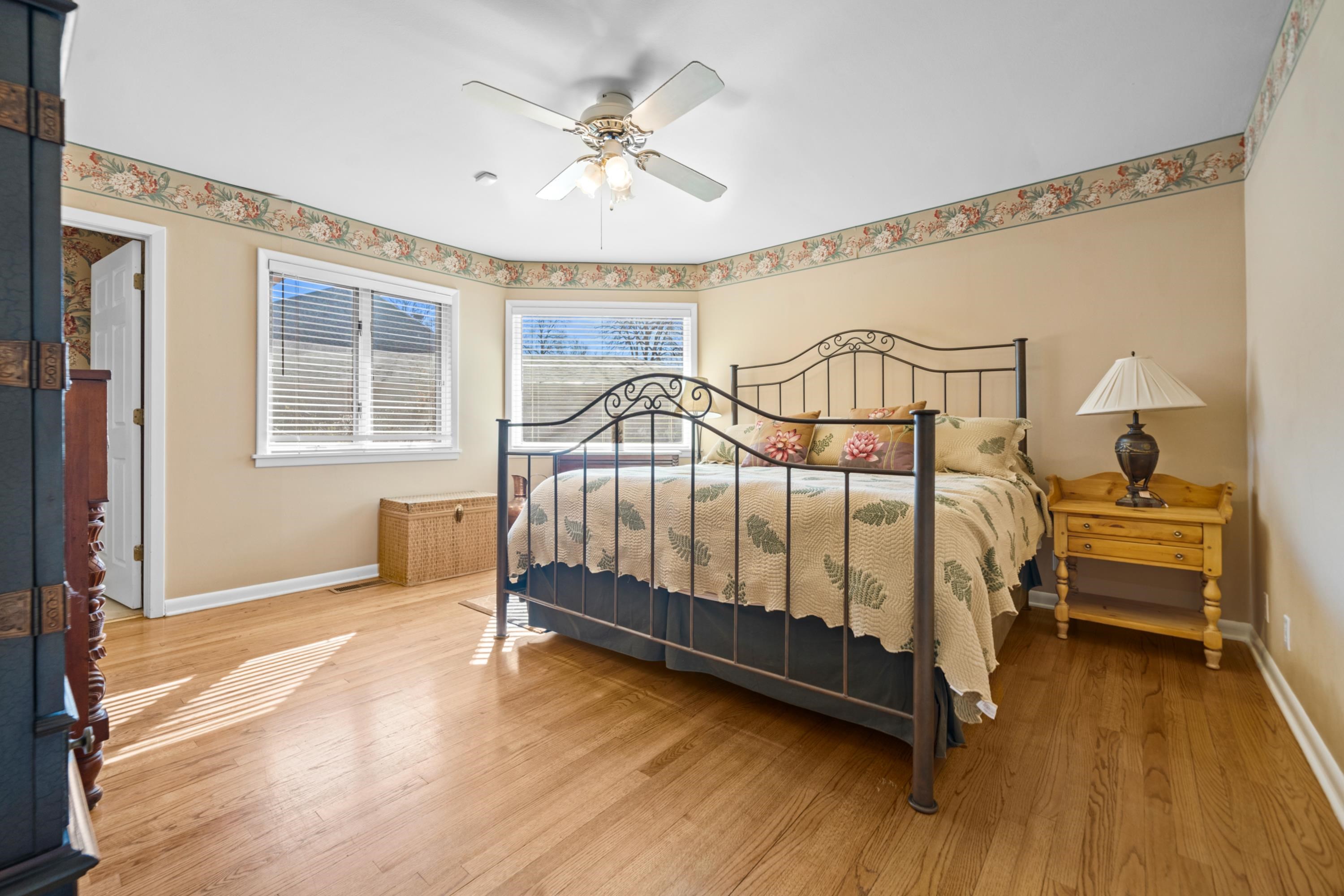 Caroline Acres - Residential