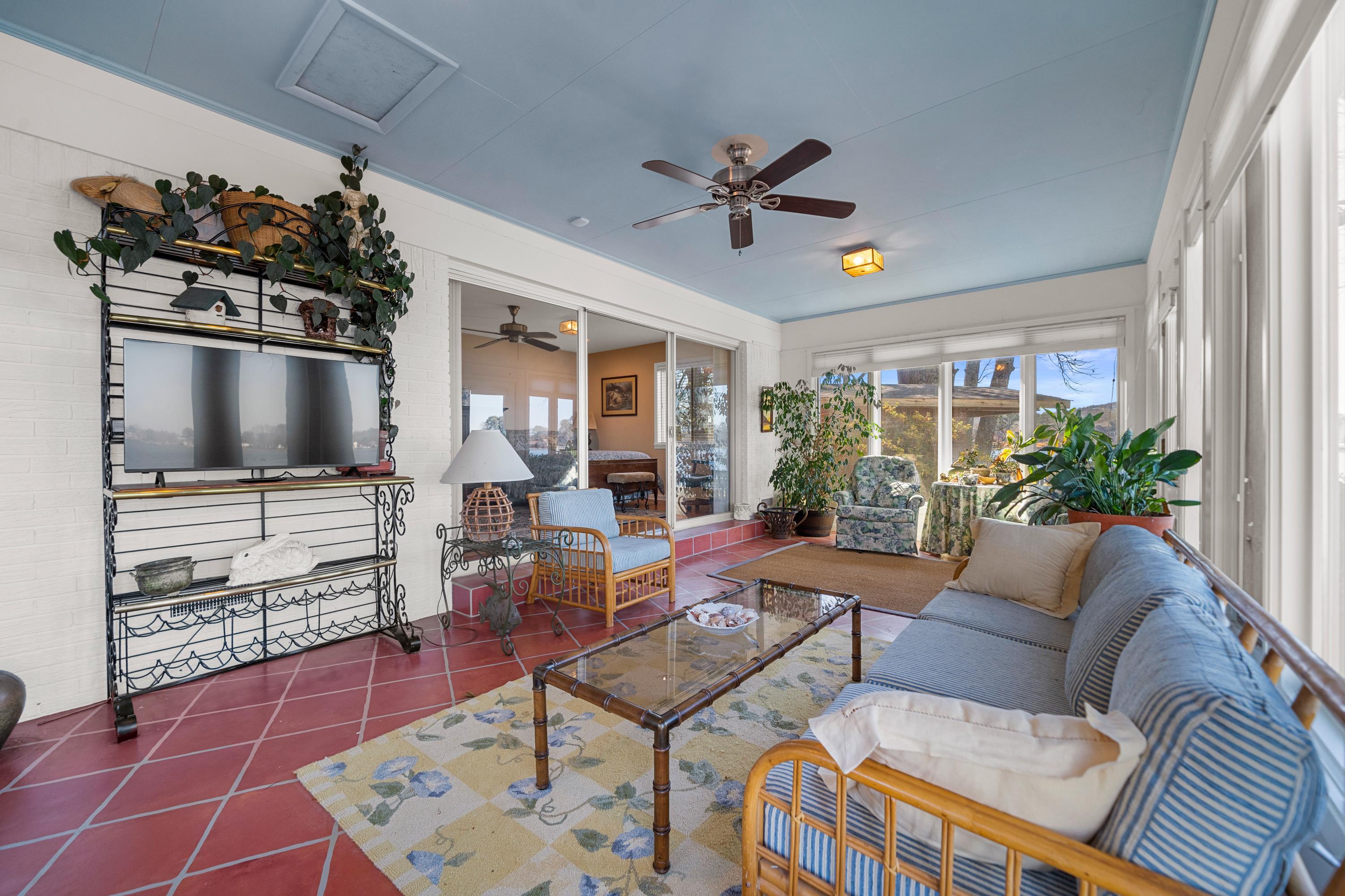 Caroline Acres - Residential