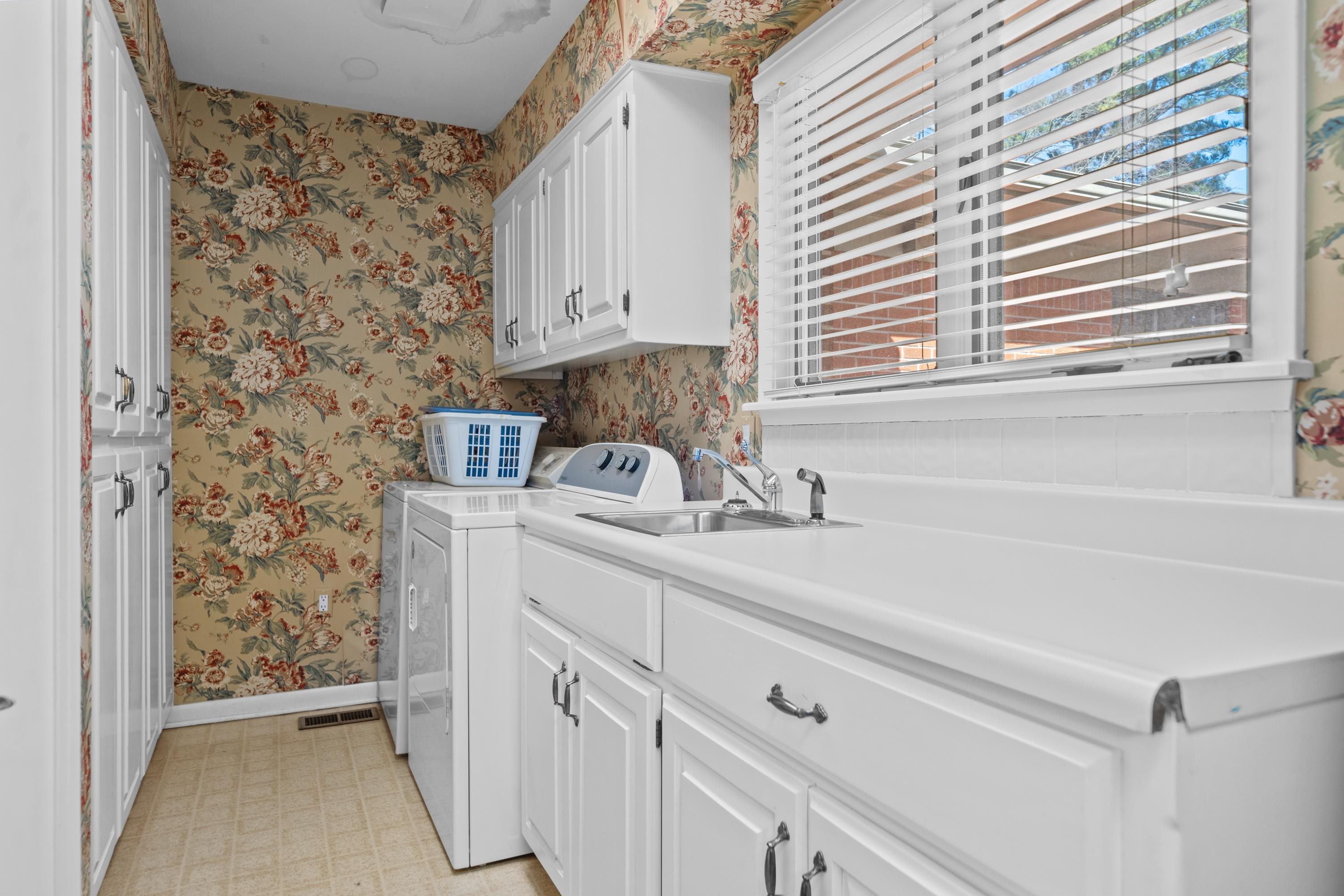 Caroline Acres - Residential