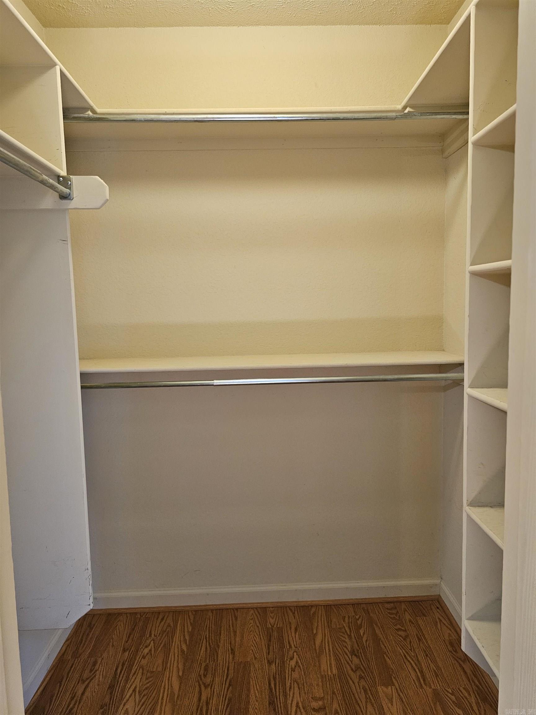 BOBWHITE - Residential