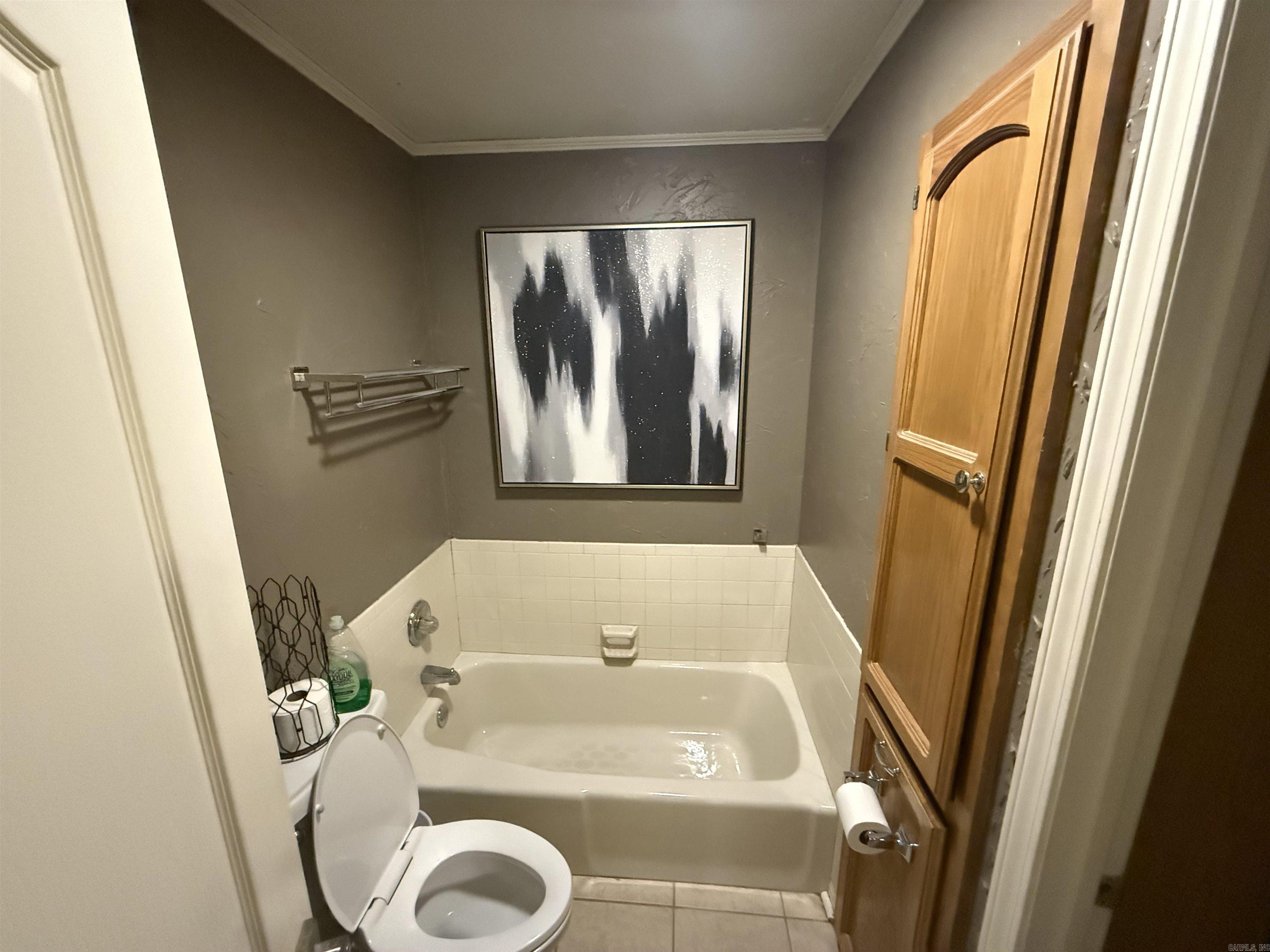 PINE HILLS PARK ADDN - Residential