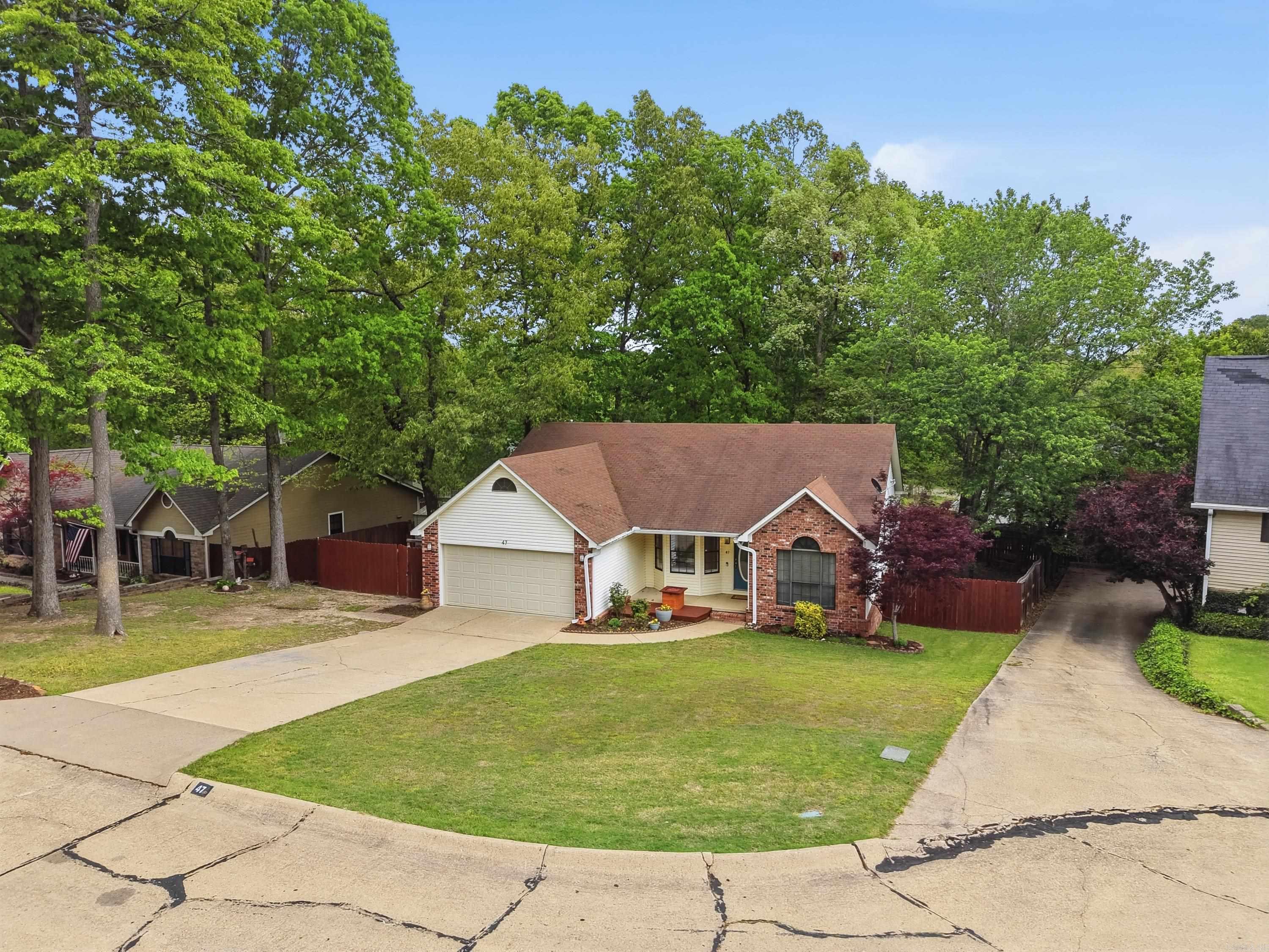 BRYANT OAKS - Residential