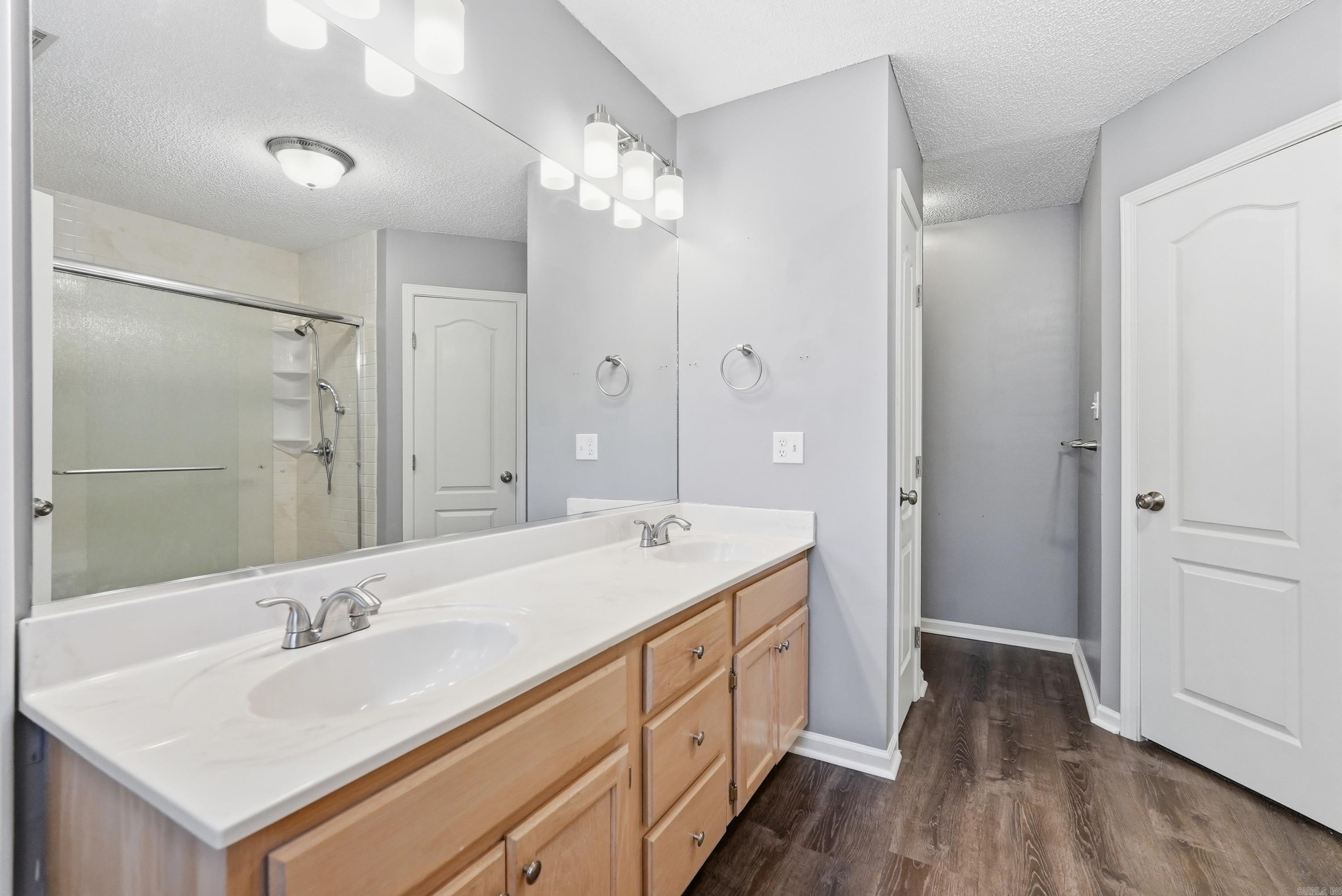 BRYANT OAKS - Residential