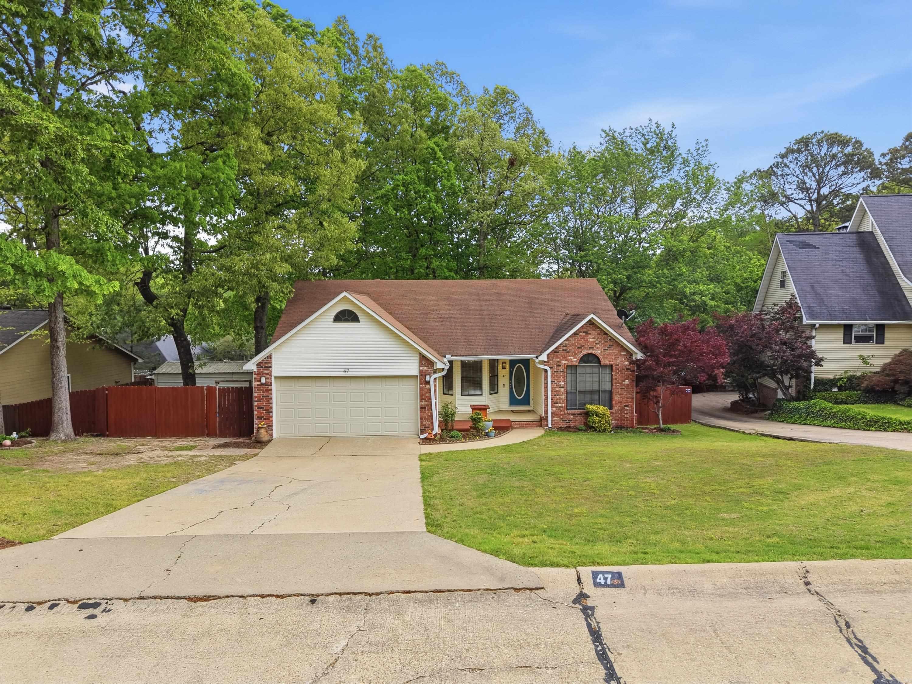 BRYANT OAKS - Residential