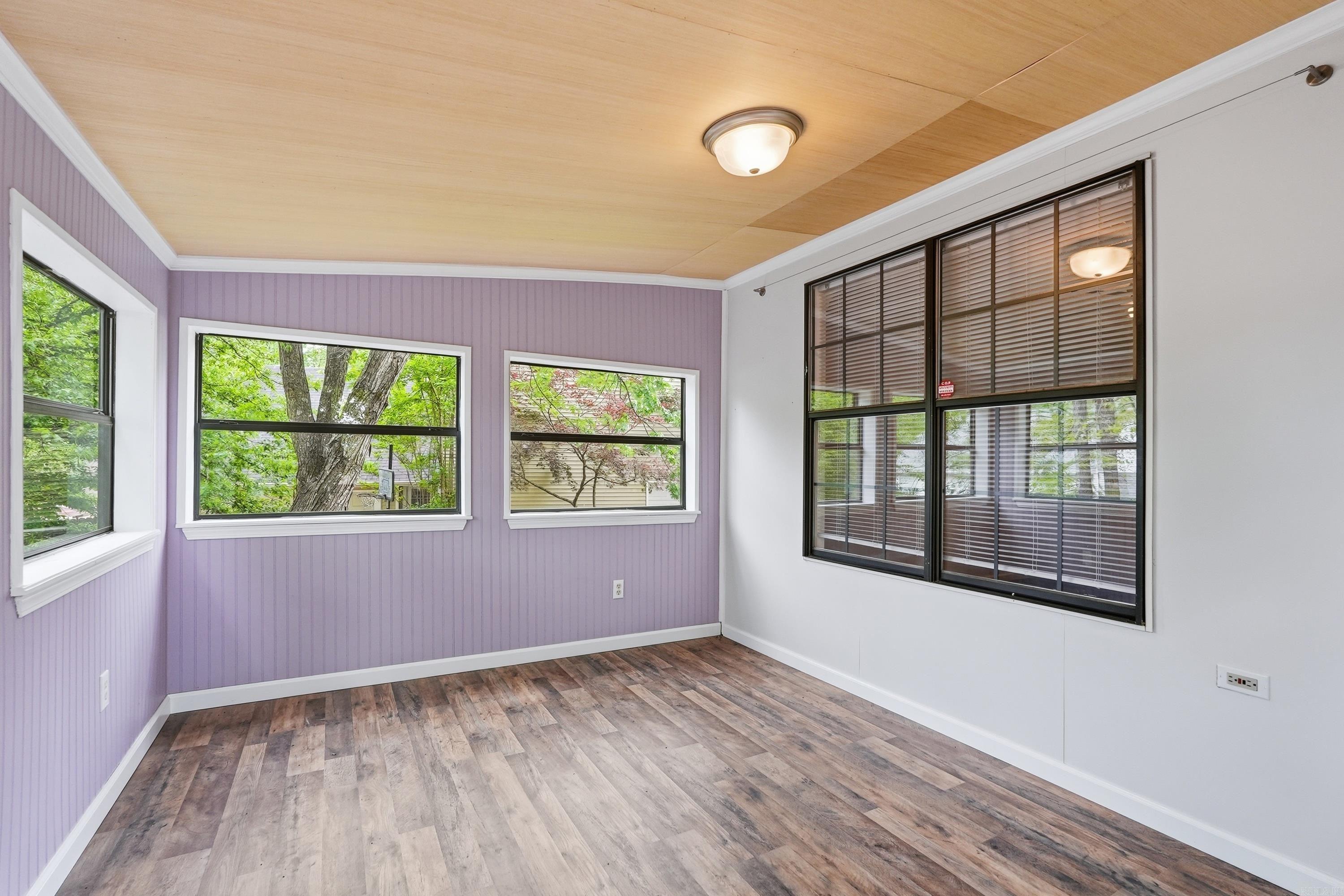 BRYANT OAKS - Residential