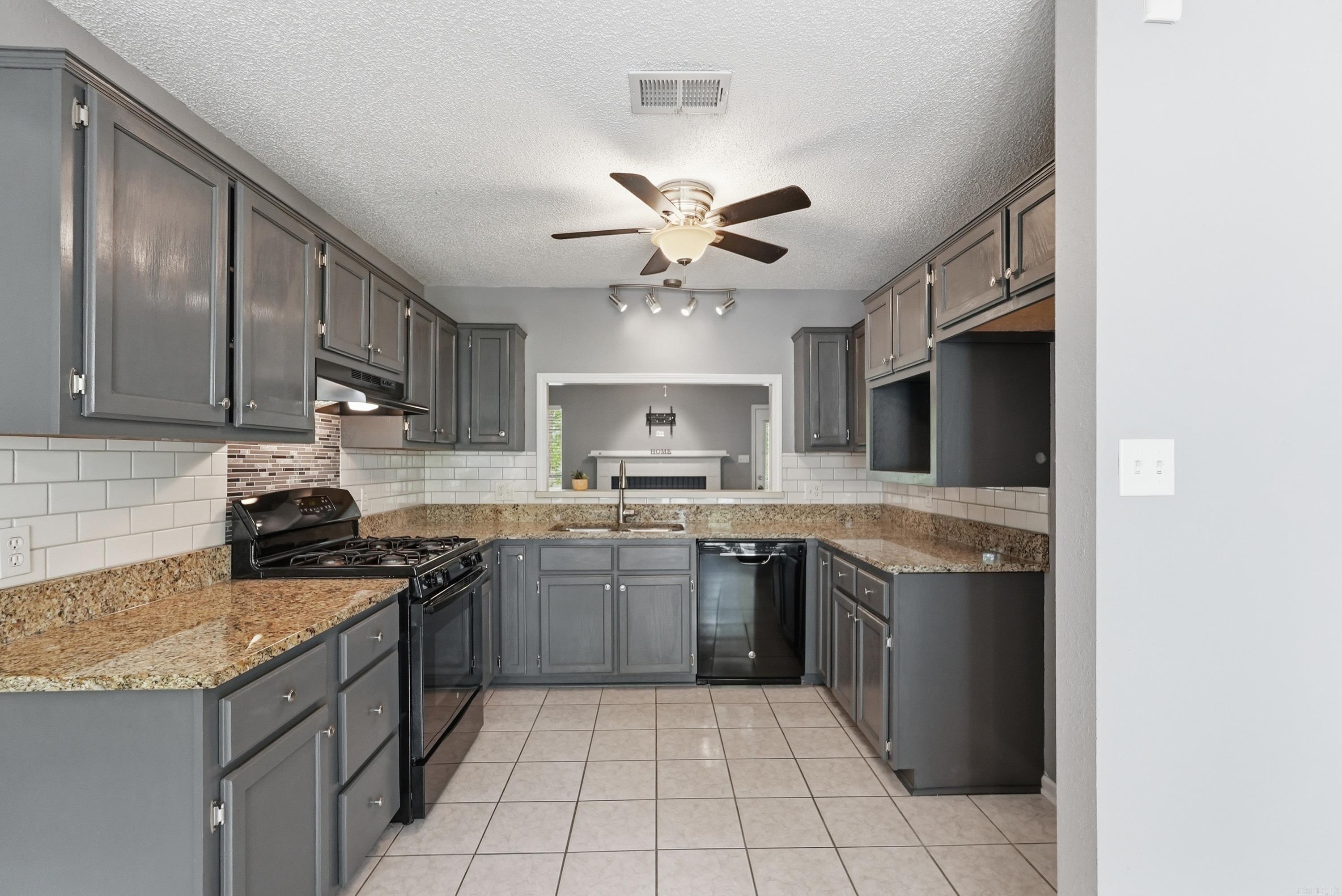 BRYANT OAKS - Residential