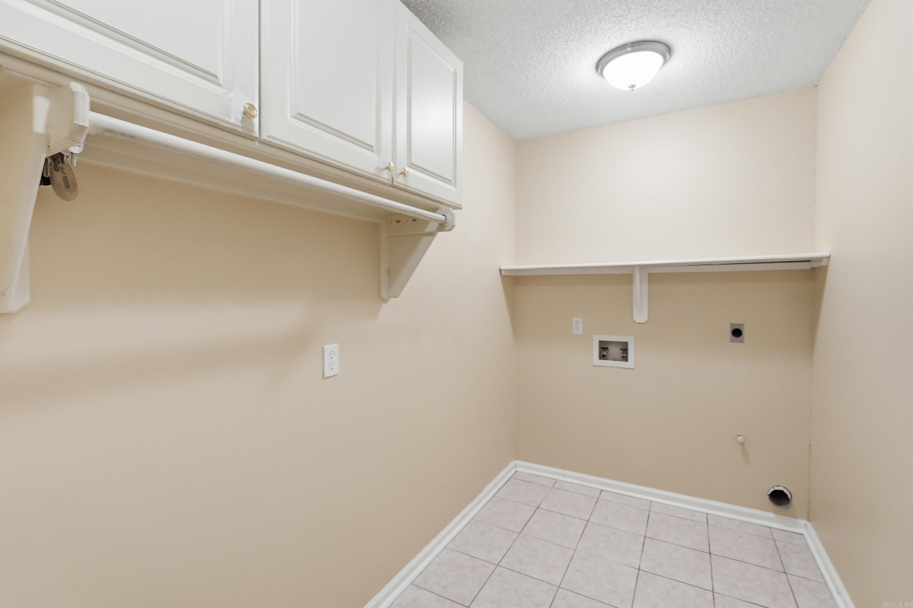 BRYANT OAKS - Residential