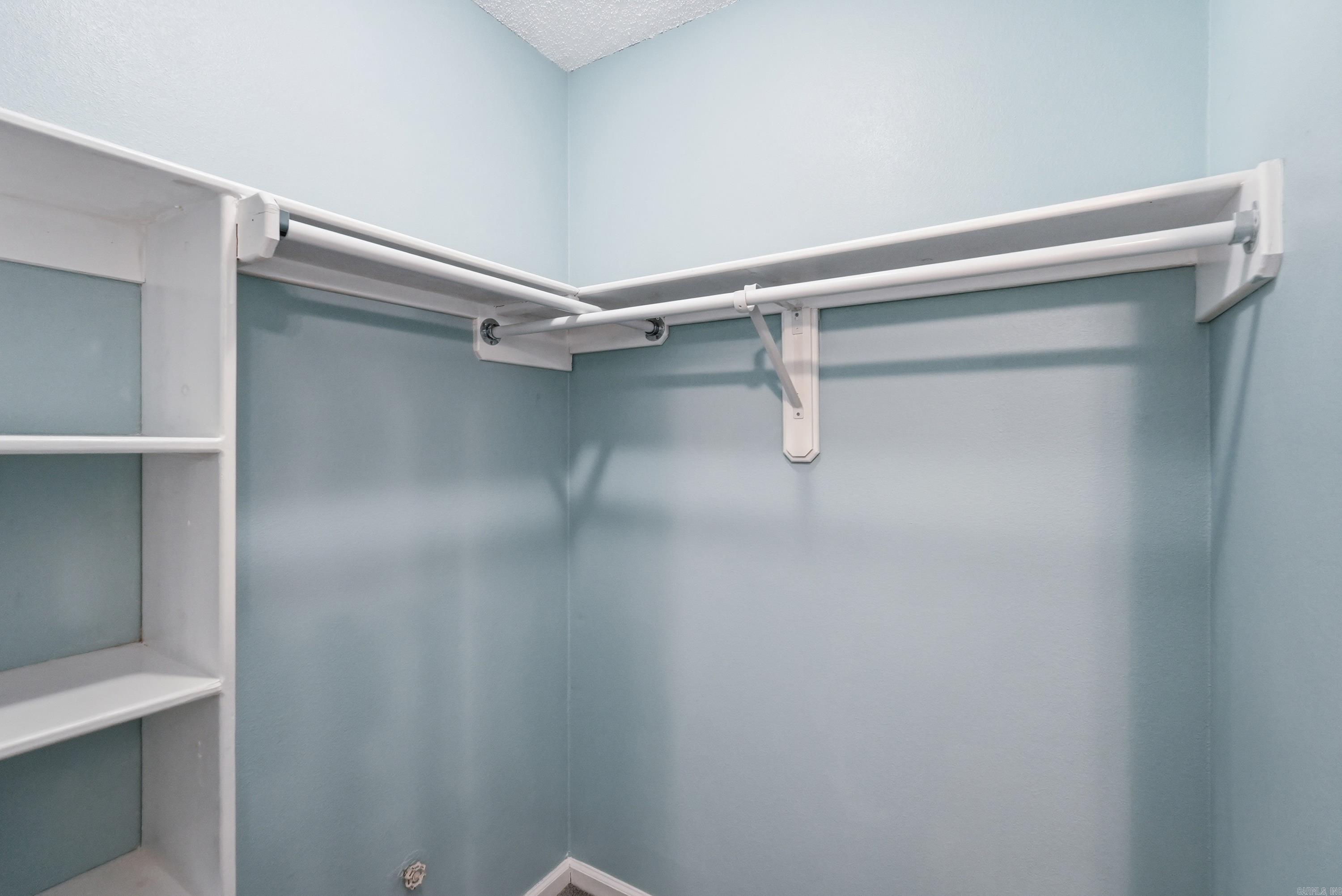 BRYANT OAKS - Residential