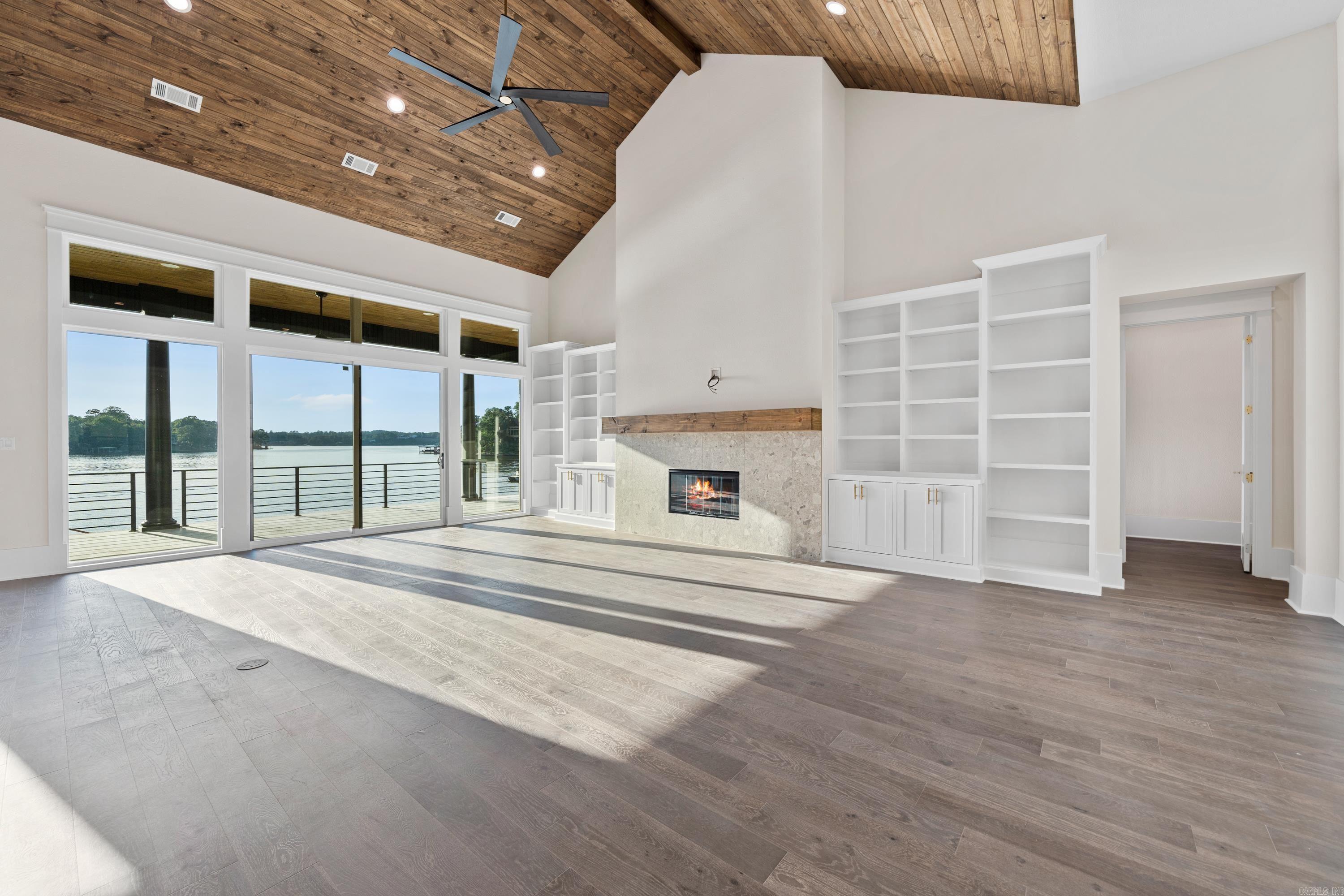 BLUE HERON SHORES II at DRIFTWOO - Residential