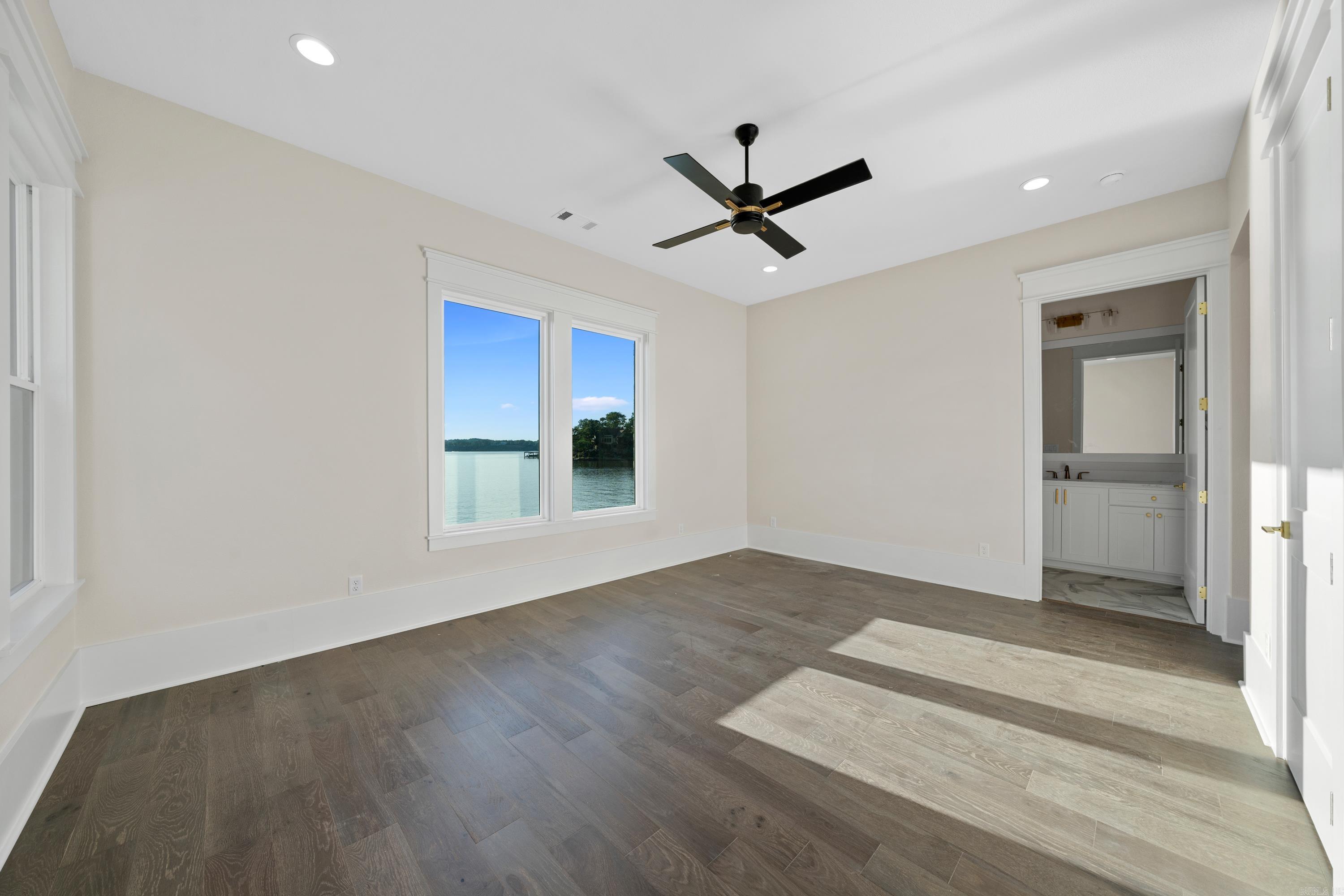 BLUE HERON SHORES II at DRIFTWOO - Residential