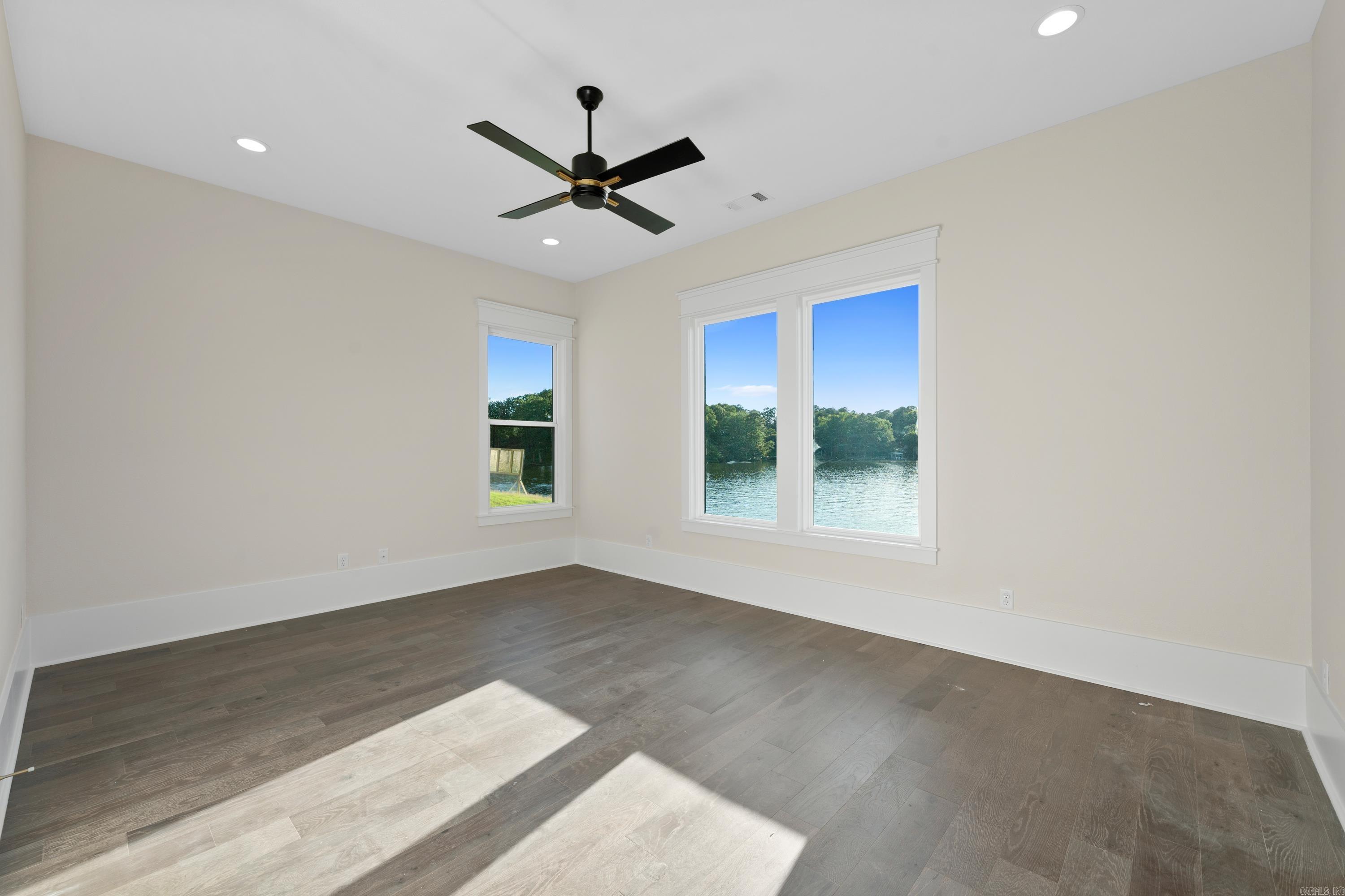 BLUE HERON SHORES II at DRIFTWOO - Residential