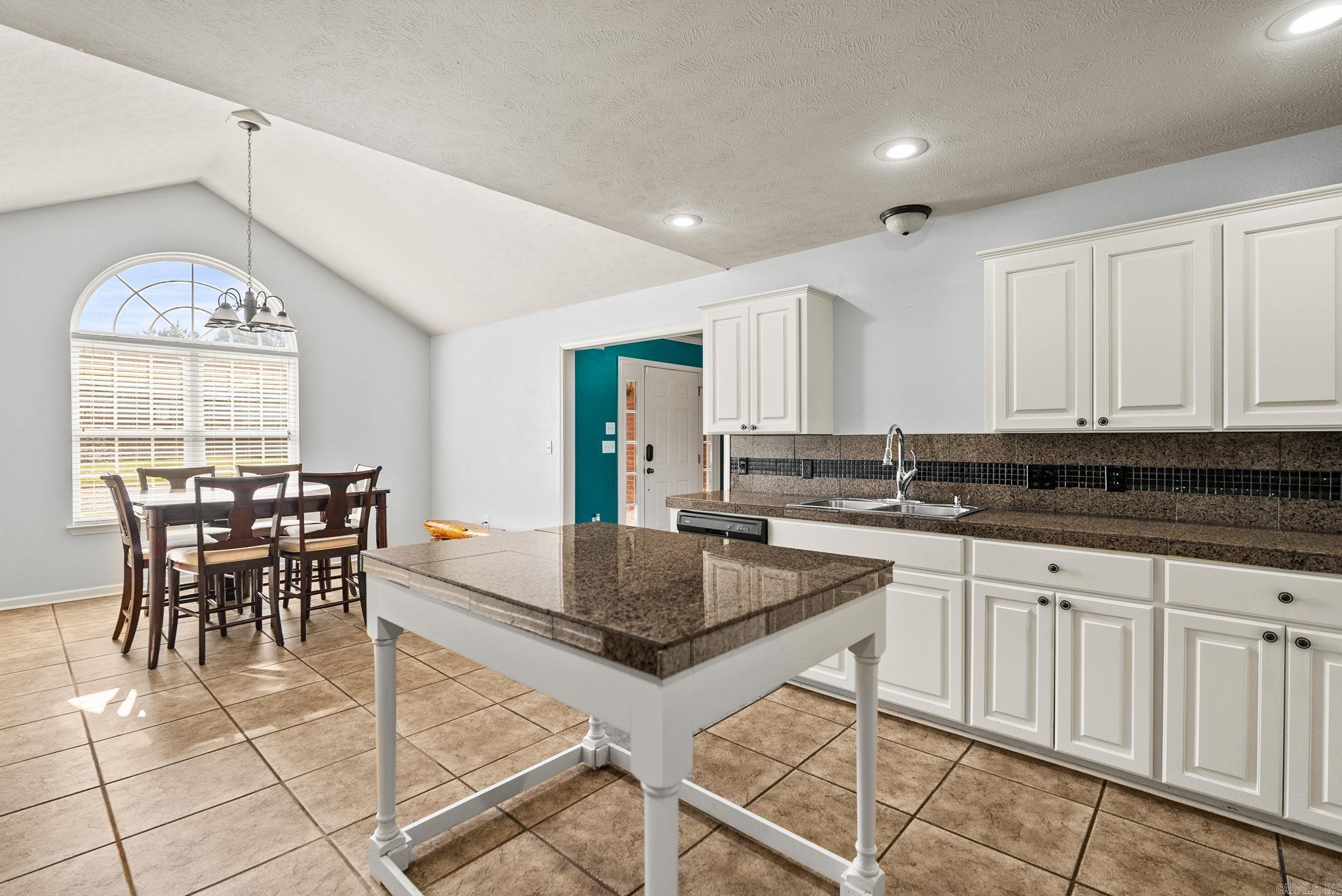 WADESFIELD - Residential