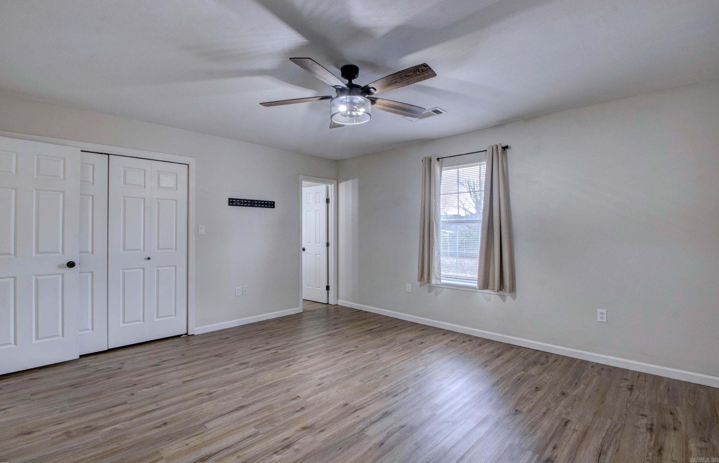 WINDWOOD SOUTH - Residential