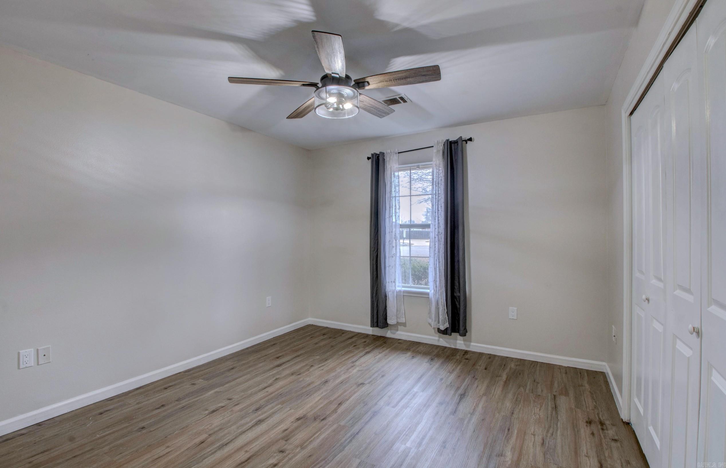 WINDWOOD SOUTH - Residential